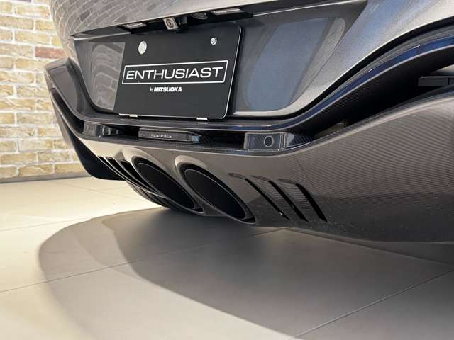 アストンマーティン V12ヴァンテージ