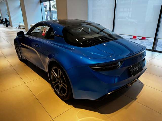 アルピーヌ A110