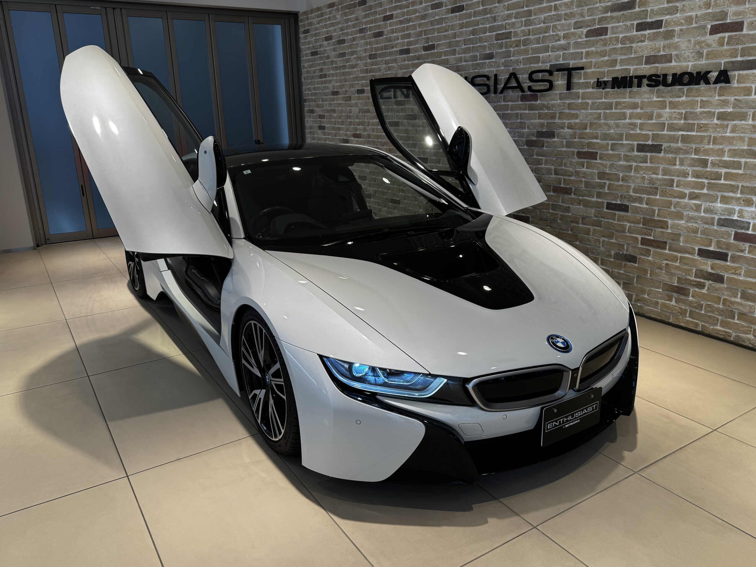 BMW i8 ベースモデル