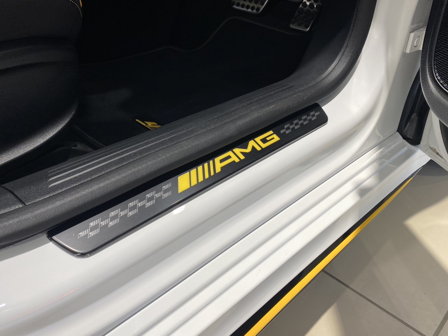 ﾒﾙｾﾃﾞｽAMG A45S 4ﾏﾁｯｸﾌﾟﾗｽ ﾌｧｲﾅﾙｴﾃﾞｨｼｮﾝ