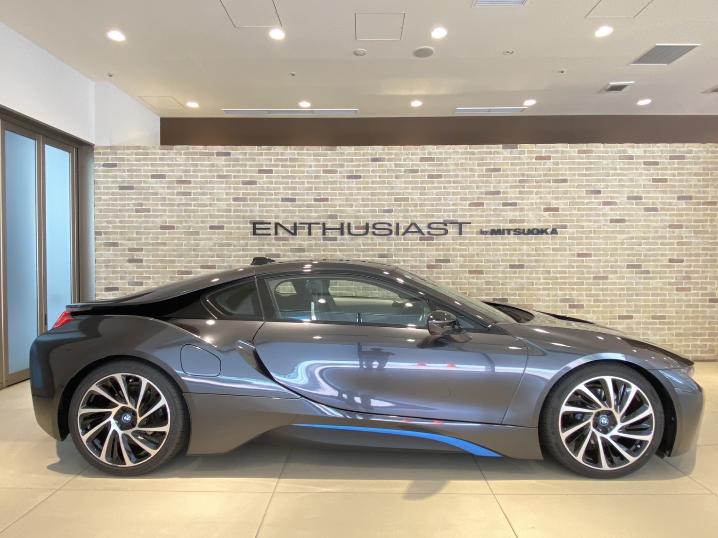 BMW i8 ベースモデル