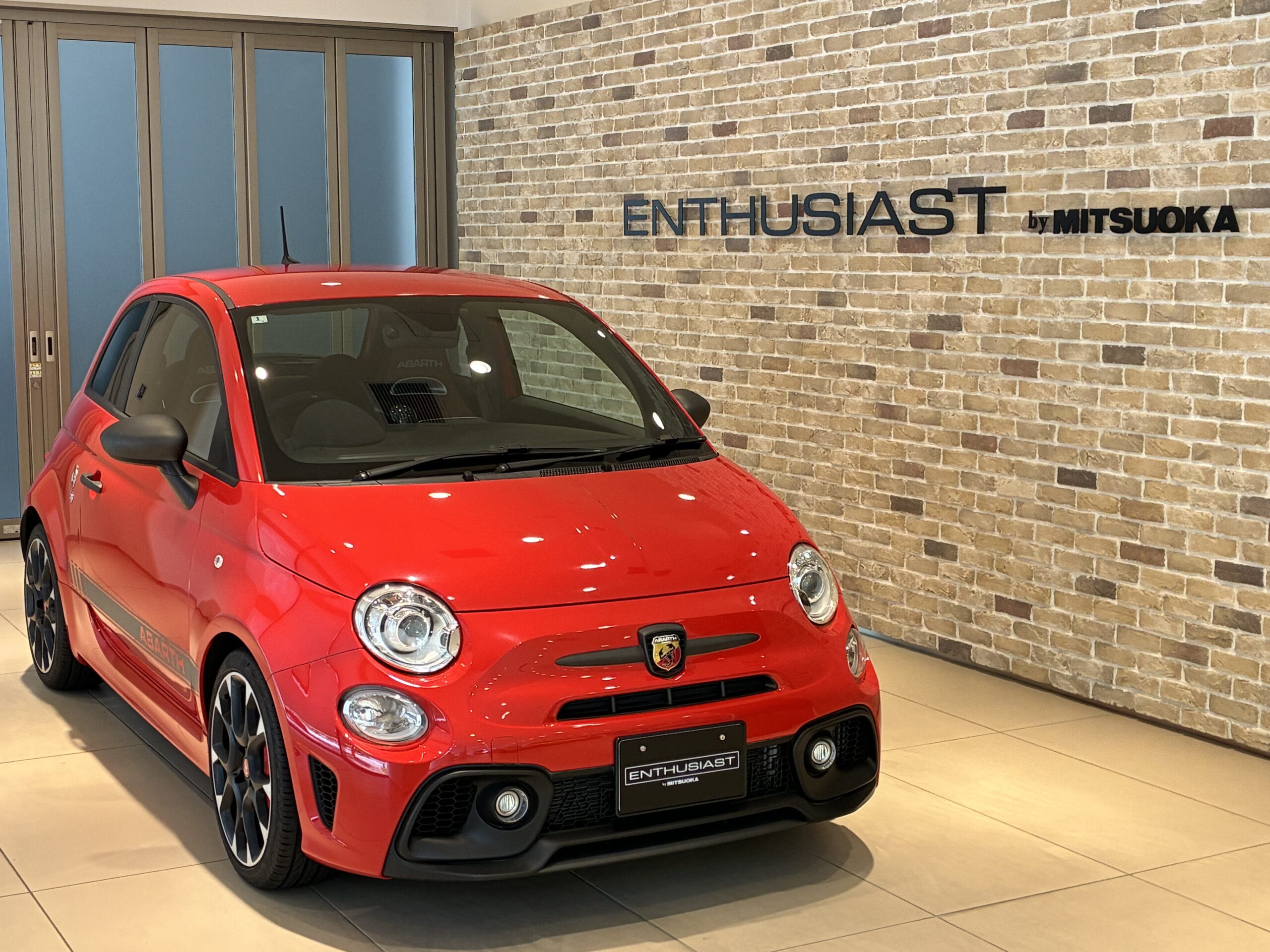 アバルト５９５　コンペティツィオーネ スティーレ　４０台限定車