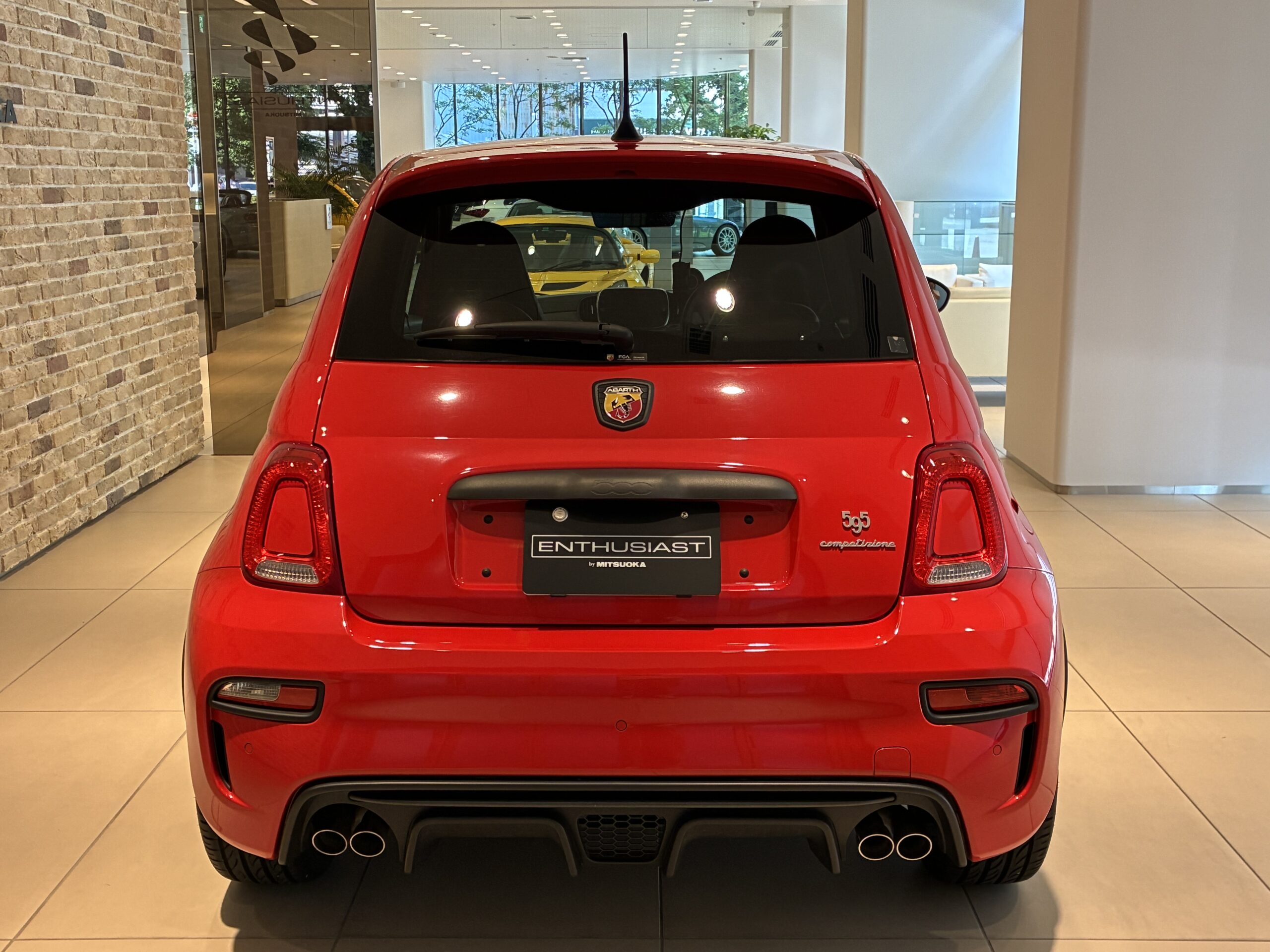 アバルト５９５　コンペティツィオーネ スティーレ　４０台限定車