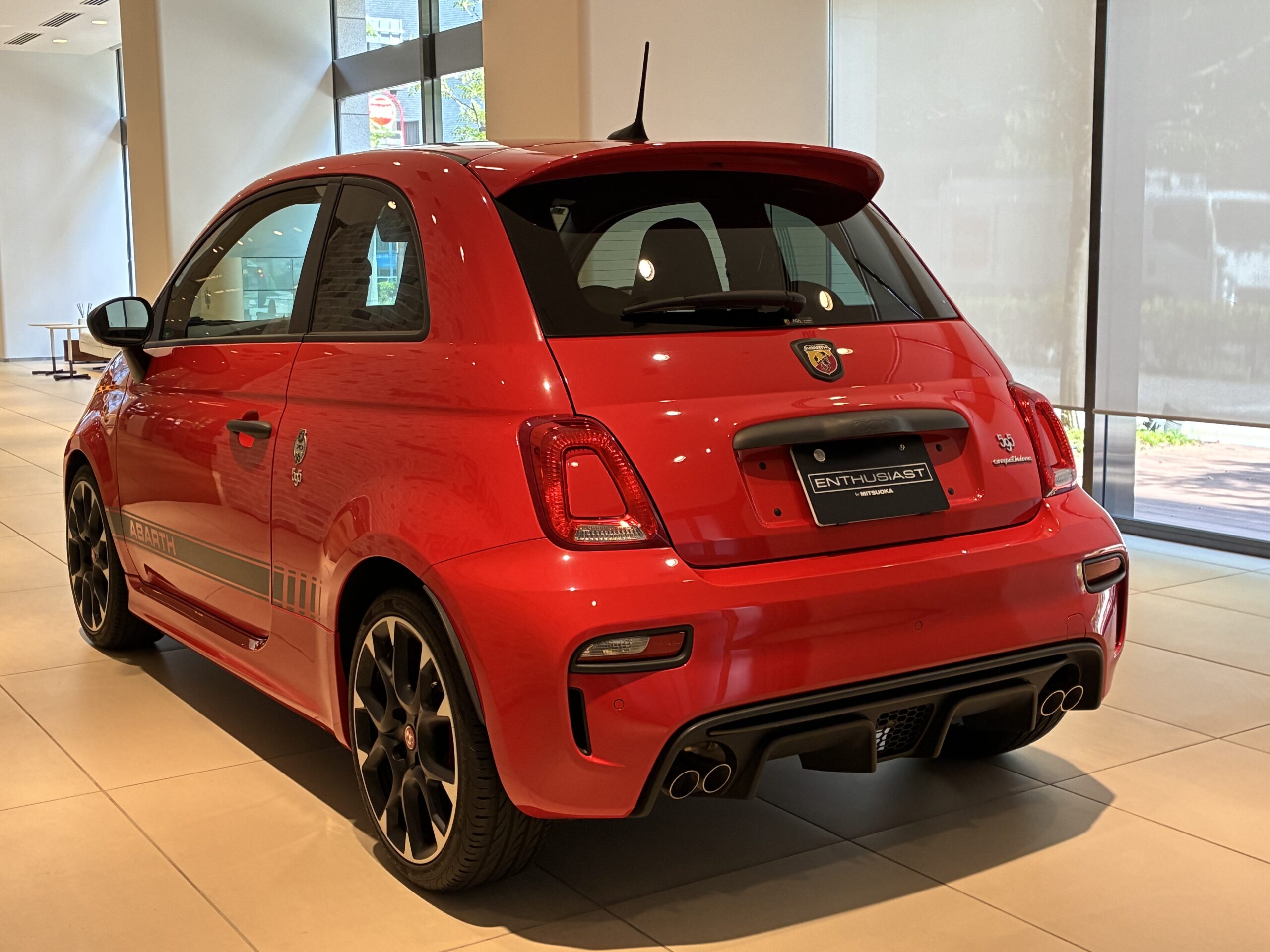 アバルト５９５　コンペティツィオーネ スティーレ　４０台限定車