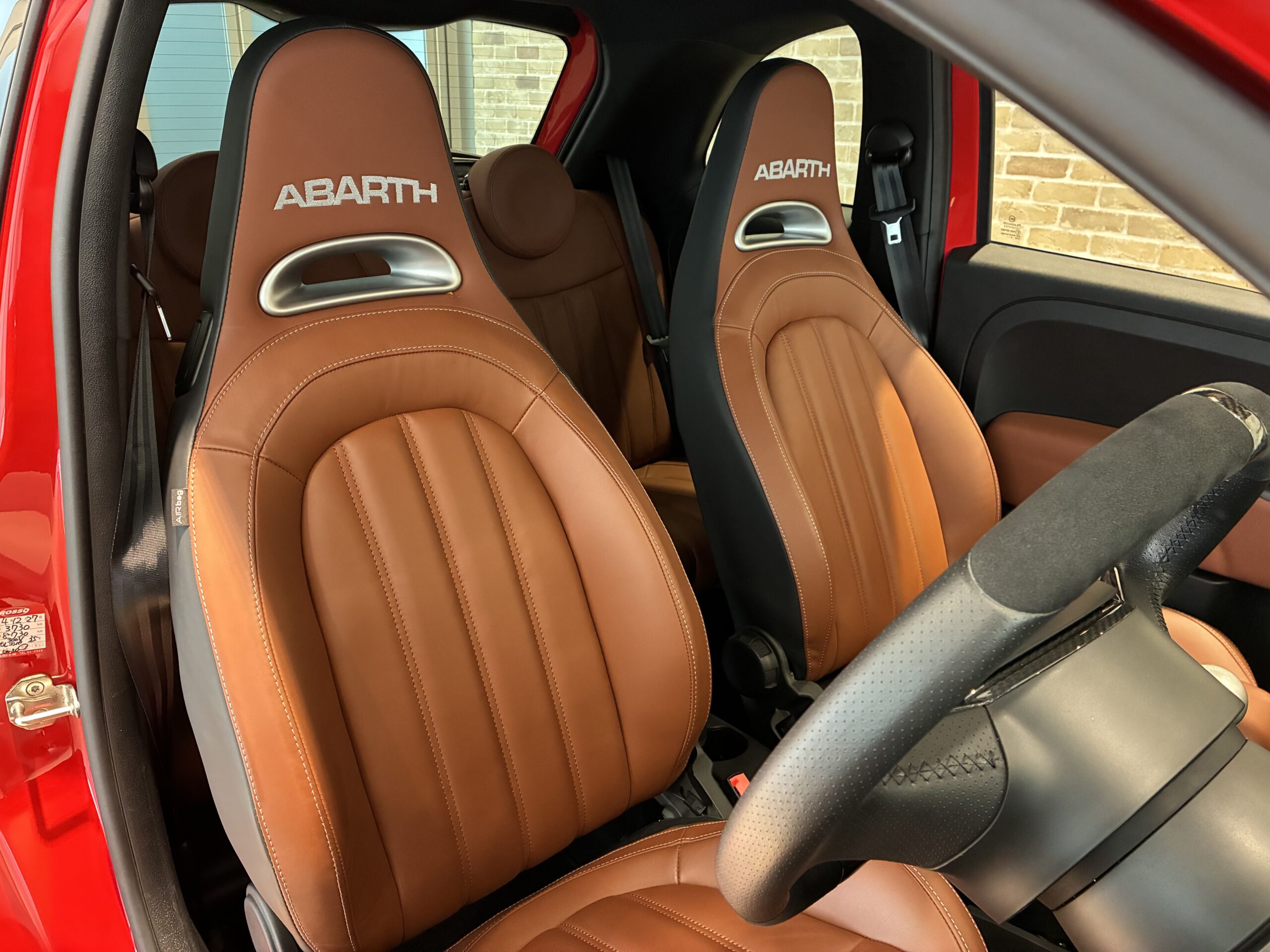 アバルト５９５　コンペティツィオーネ スティーレ　４０台限定車