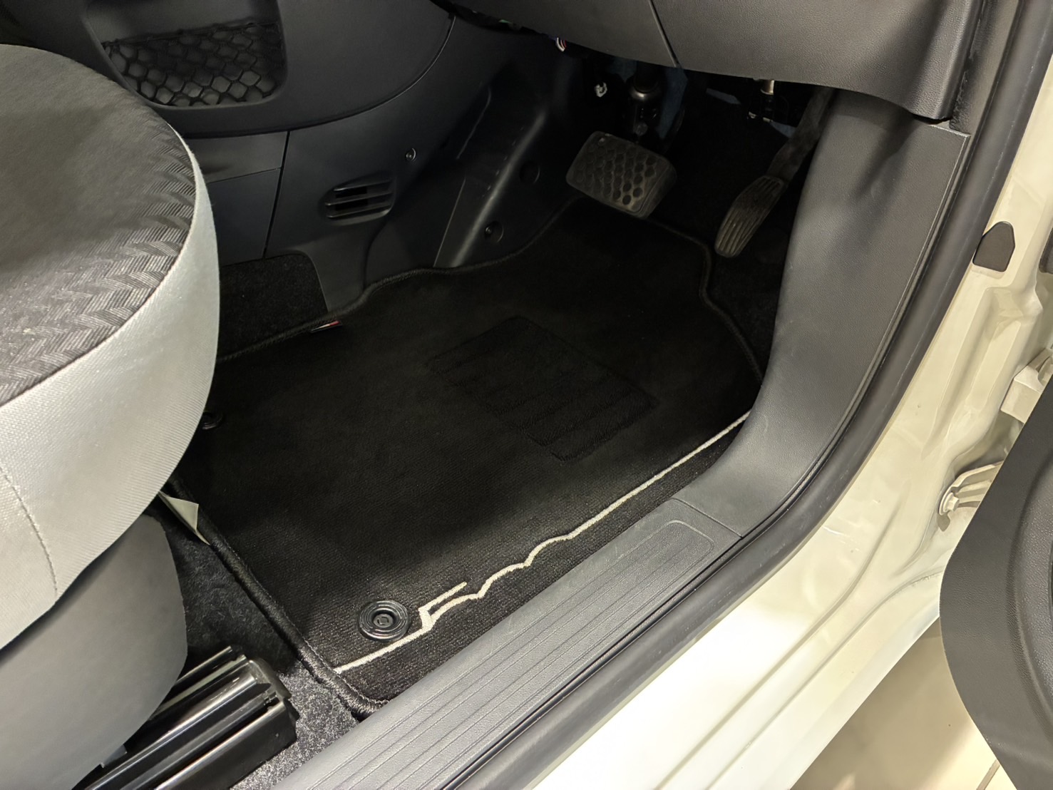 FIAT 500C ポップ ワンオーナー