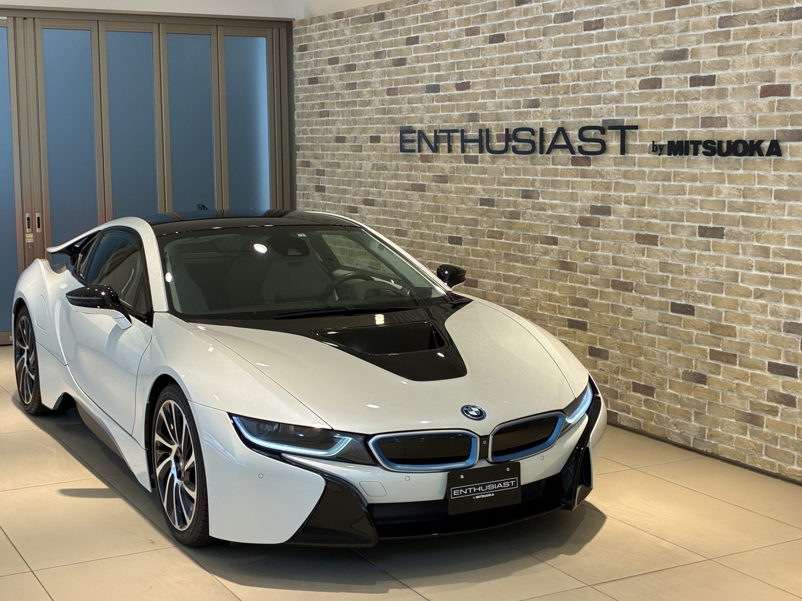 BMW i8 ベースモデル
