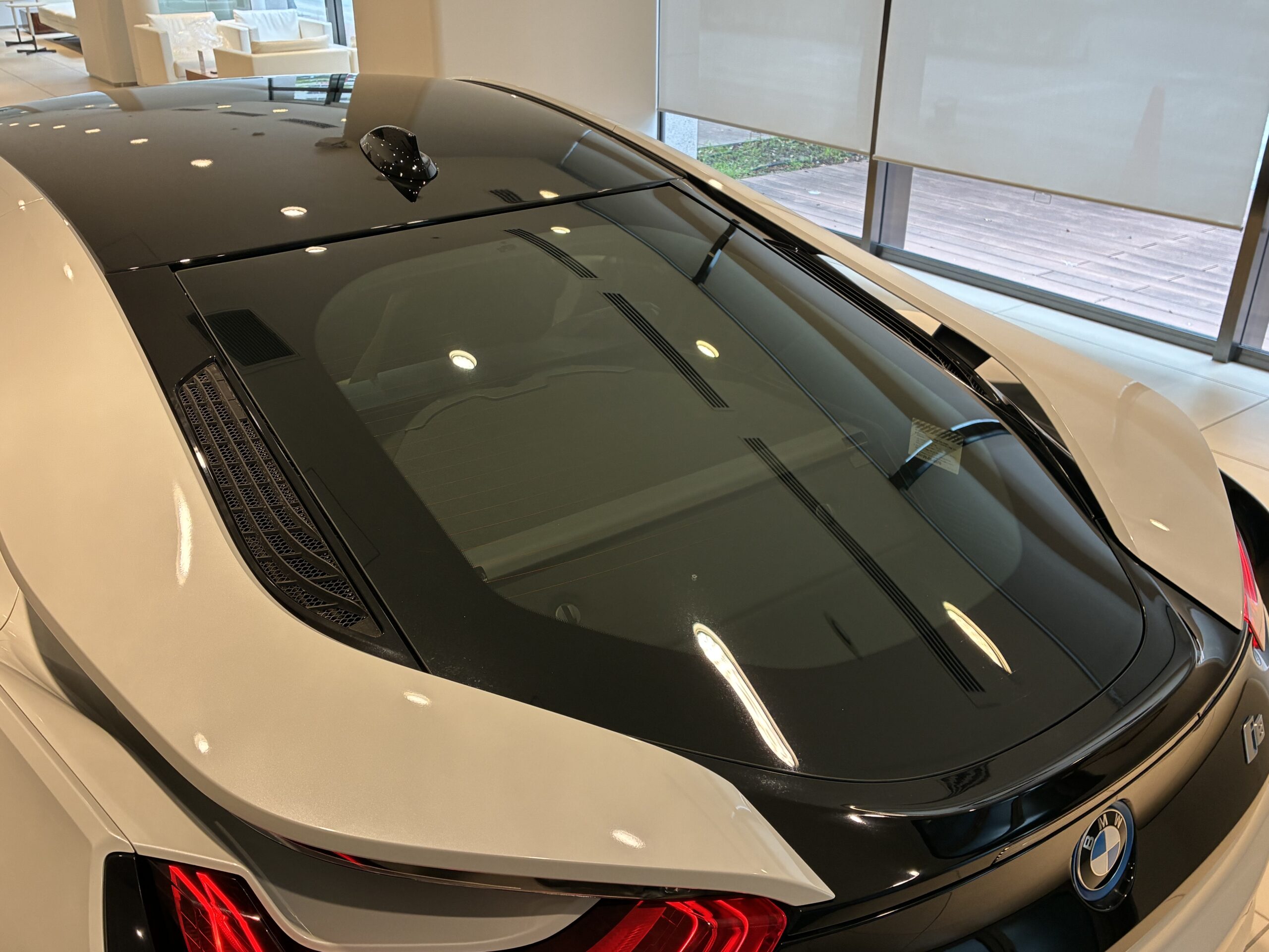 BMW i8 ベースモデル