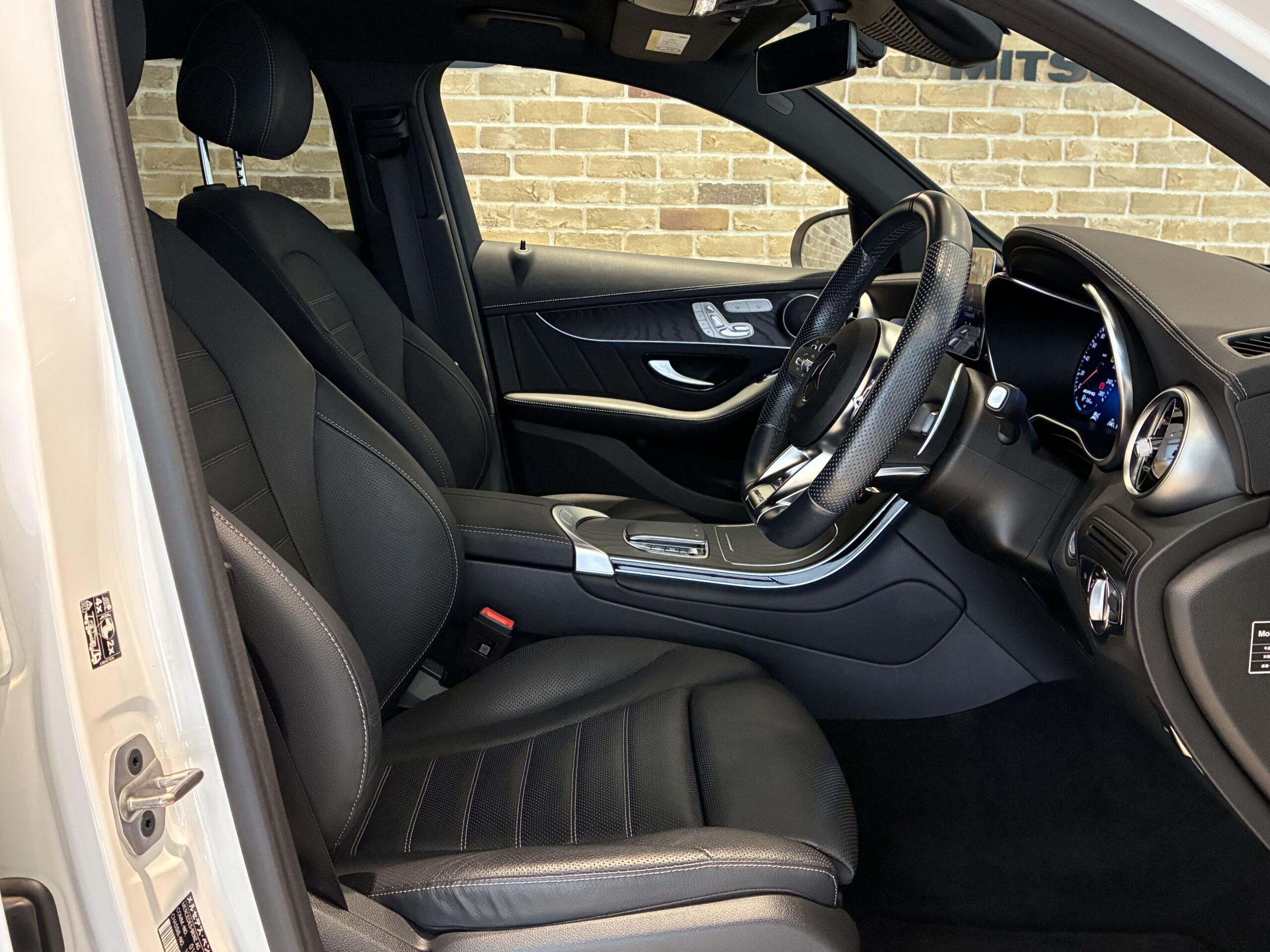 メルセデスAMG GLC43クーペ 4マチック 4WD MP202302