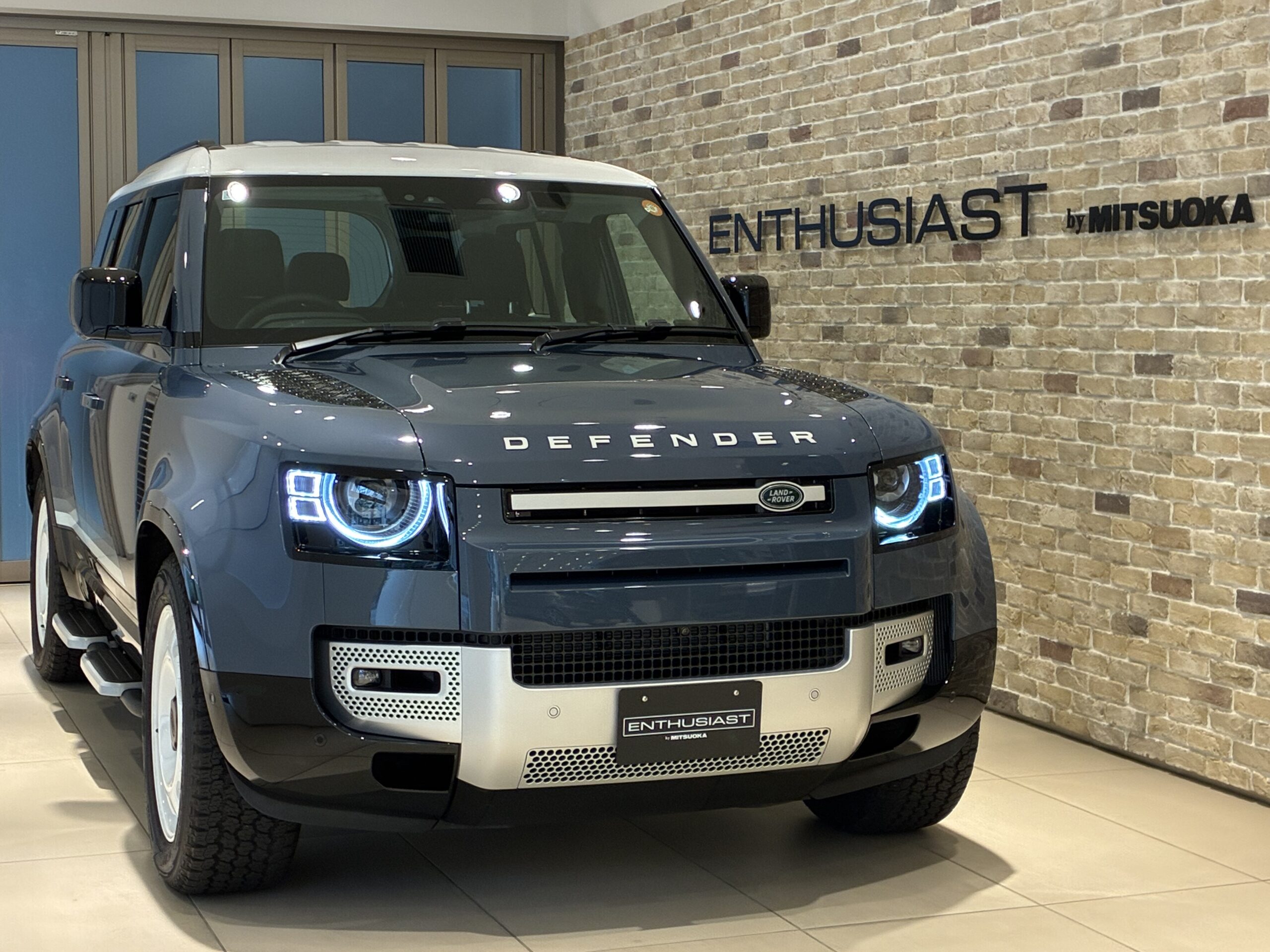 ランドローバーディフェンダー　カウンティ エクステリアパック キュレーテッドフォージャパン