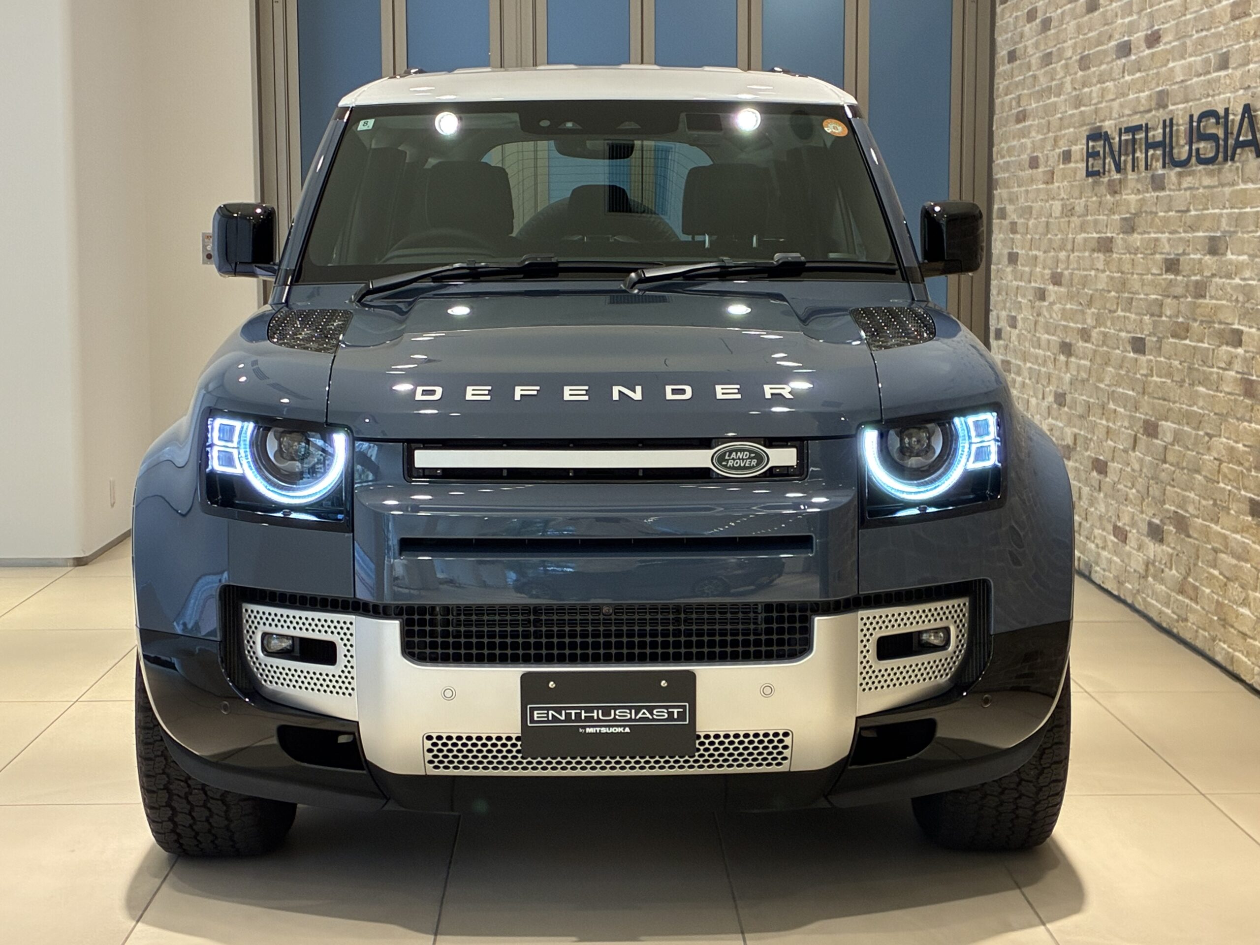 ランドローバーディフェンダー　カウンティ エクステリアパック キュレーテッドフォージャパン