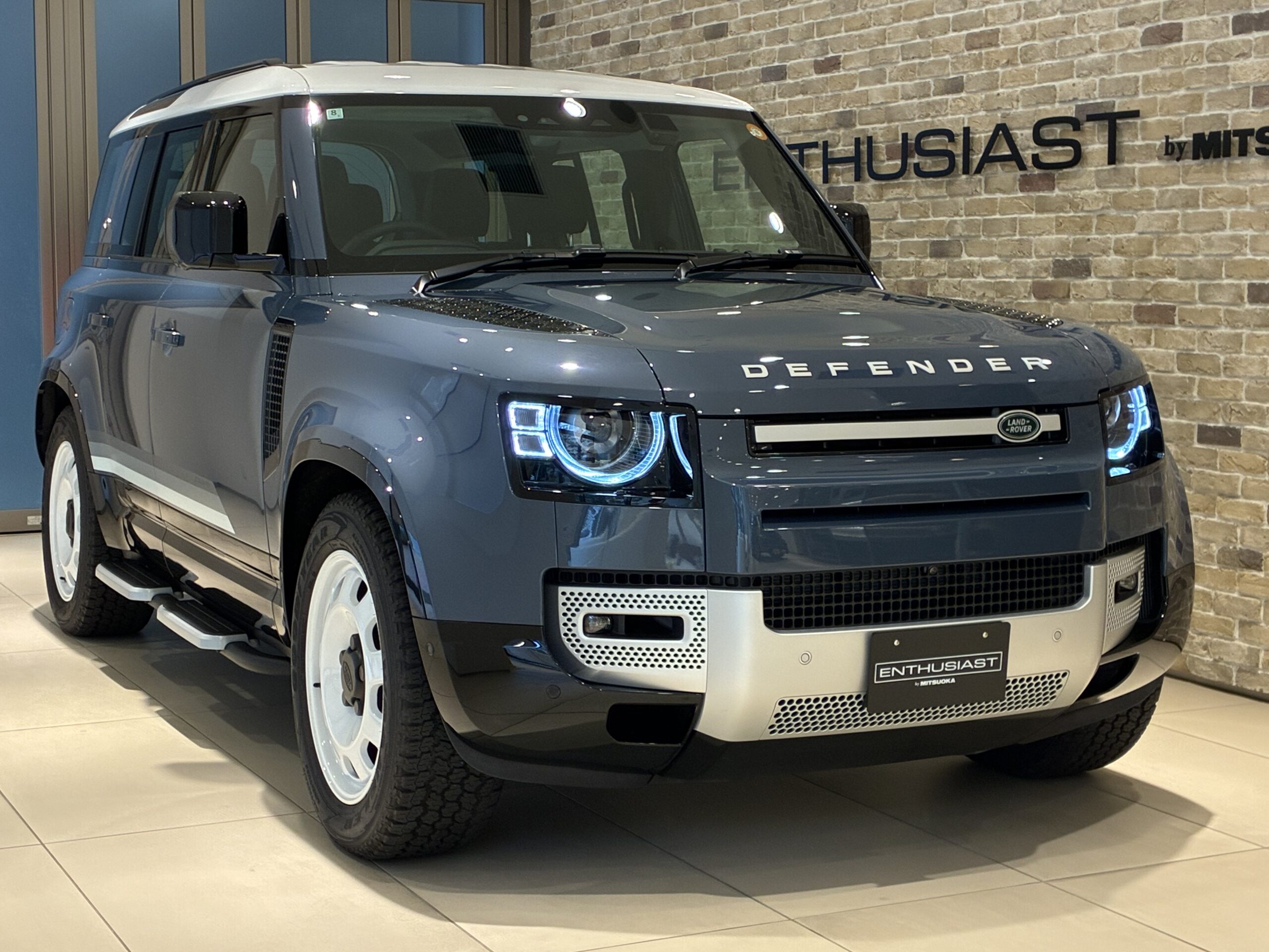 ランドローバーディフェンダー　カウンティ エクステリアパック キュレーテッドフォージャパン