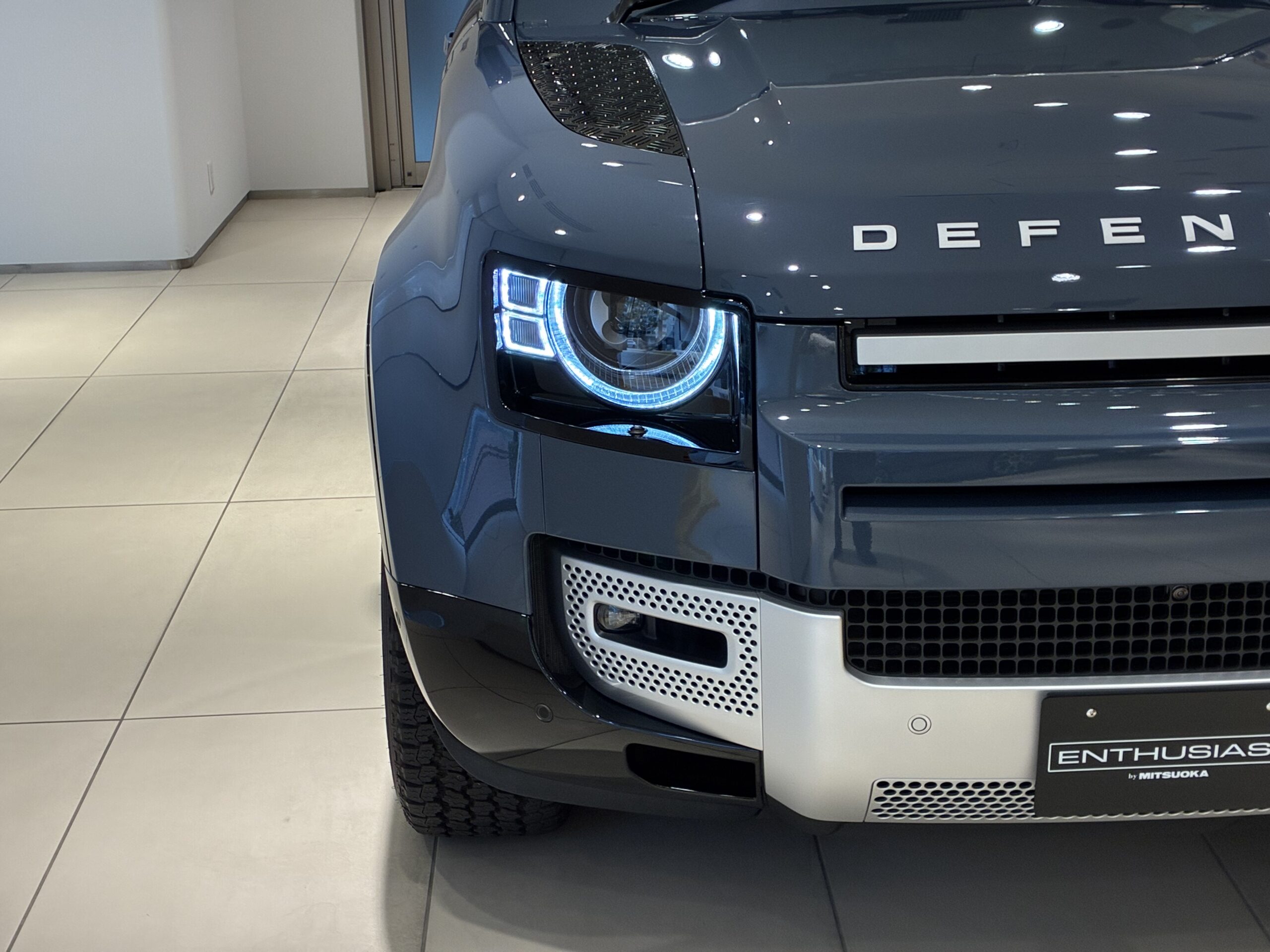 ランドローバーディフェンダー　カウンティ エクステリアパック キュレーテッドフォージャパン