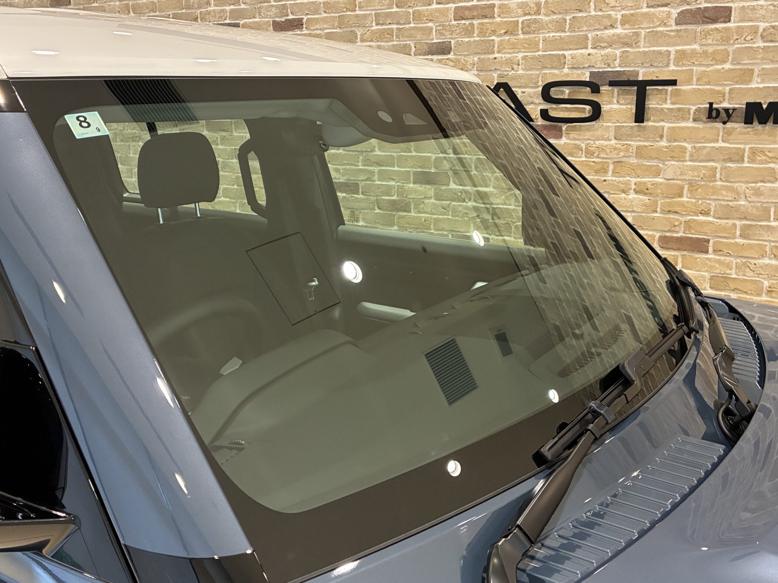 ランドローバーディフェンダー　カウンティ エクステリアパック キュレーテッドフォージャパン