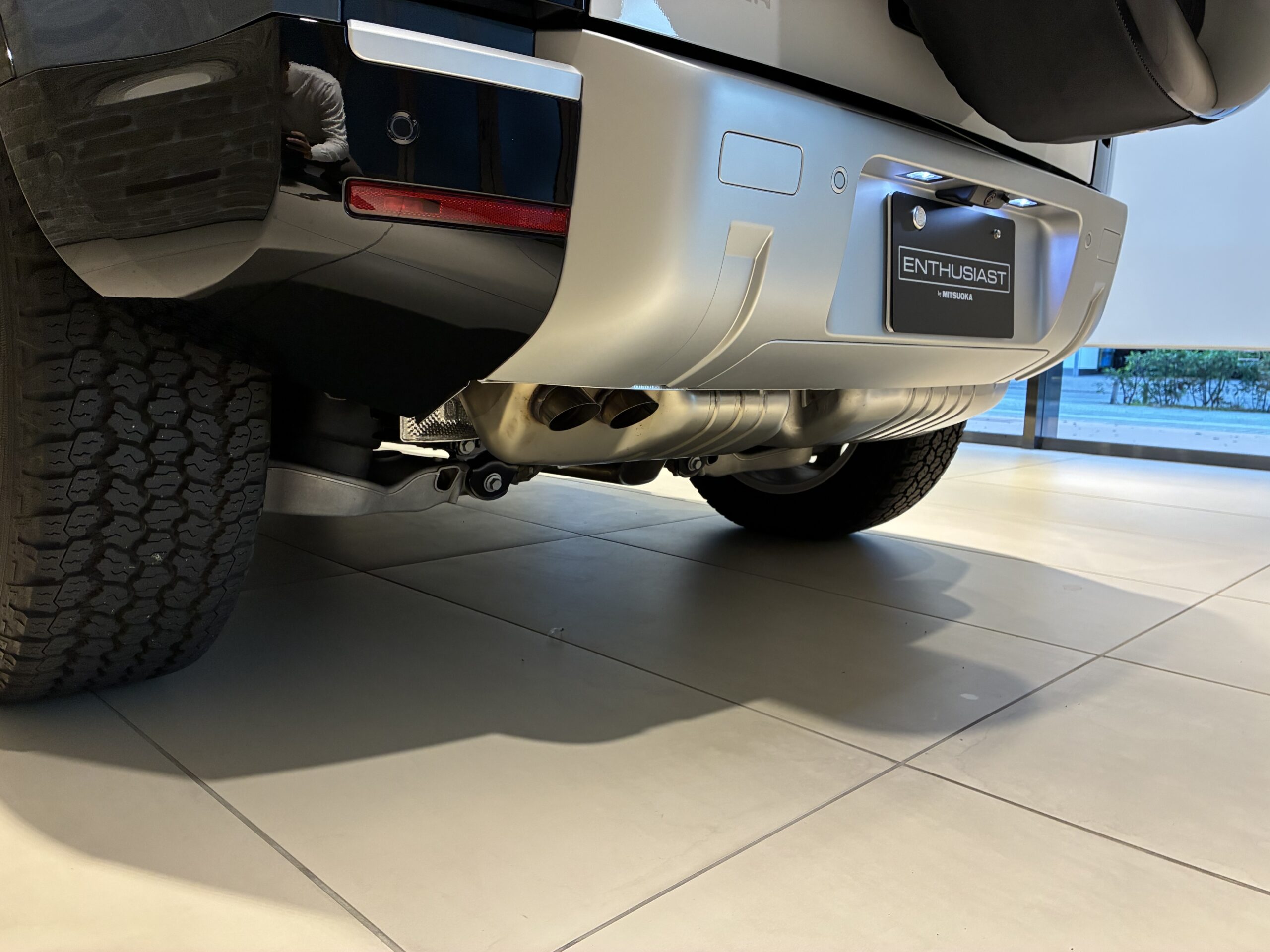 ランドローバーディフェンダー　カウンティ エクステリアパック キュレーテッドフォージャパン