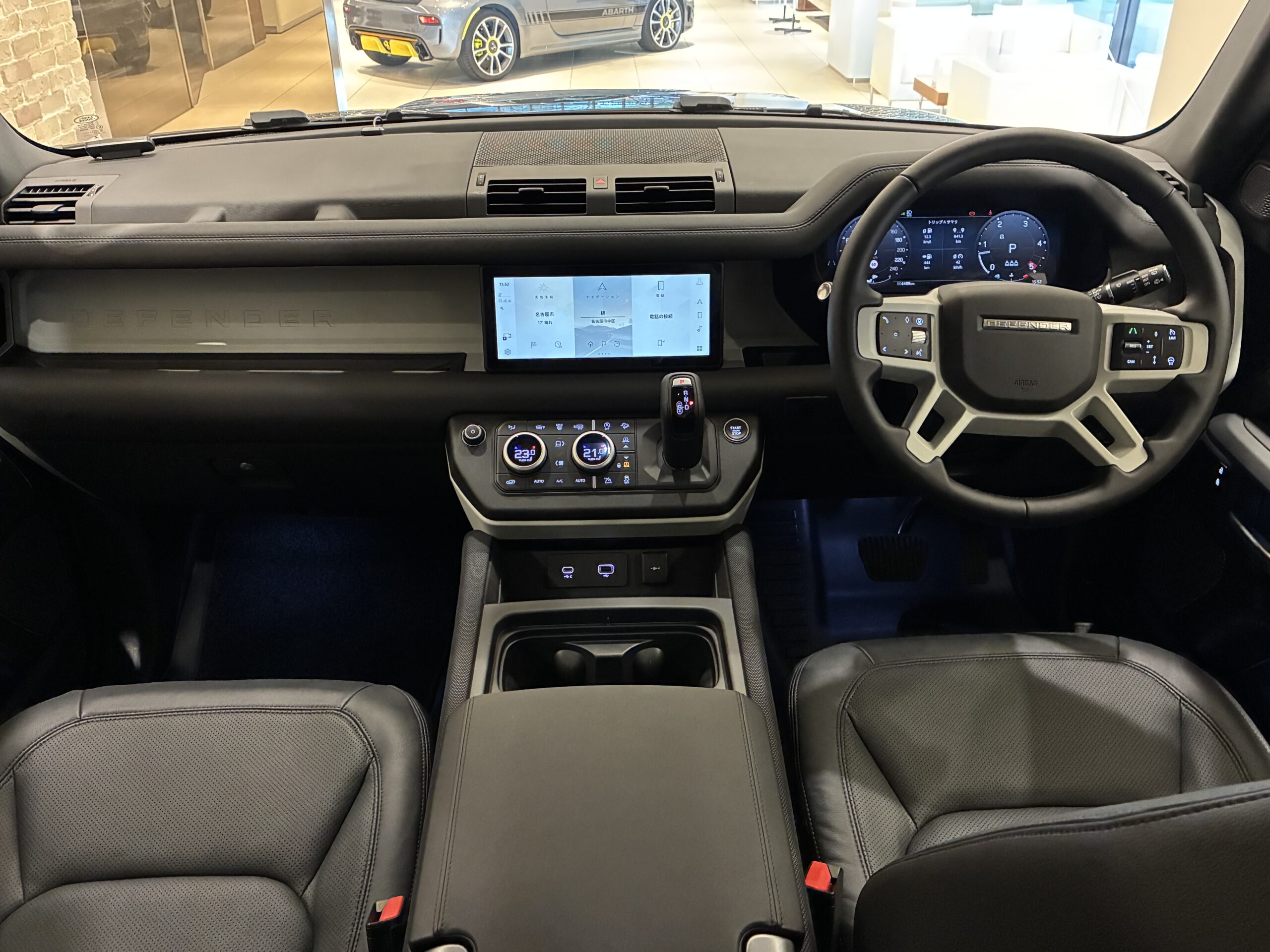 ランドローバーディフェンダー　カウンティ エクステリアパック キュレーテッドフォージャパン