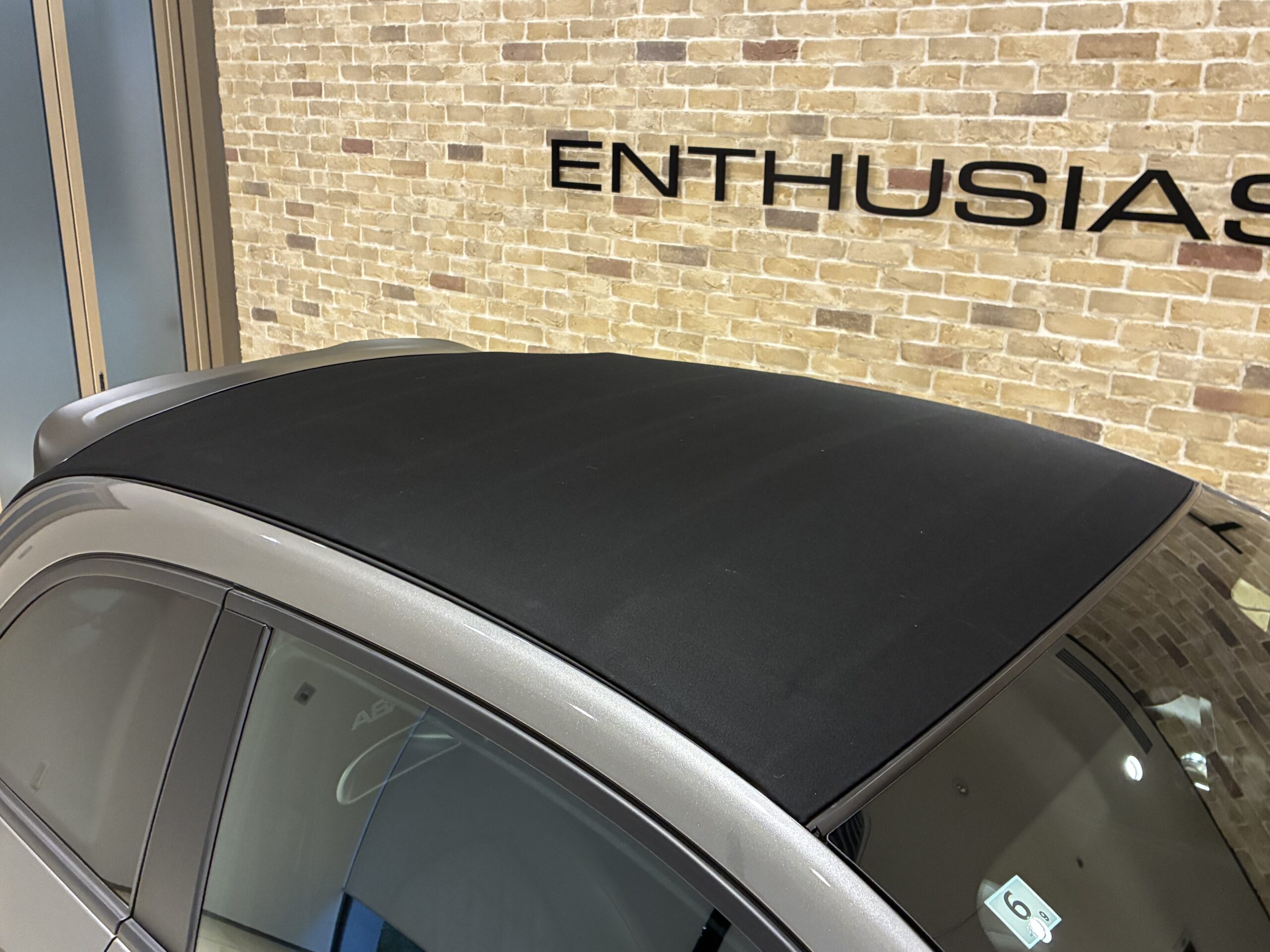 アバルト695Cツーリズモ