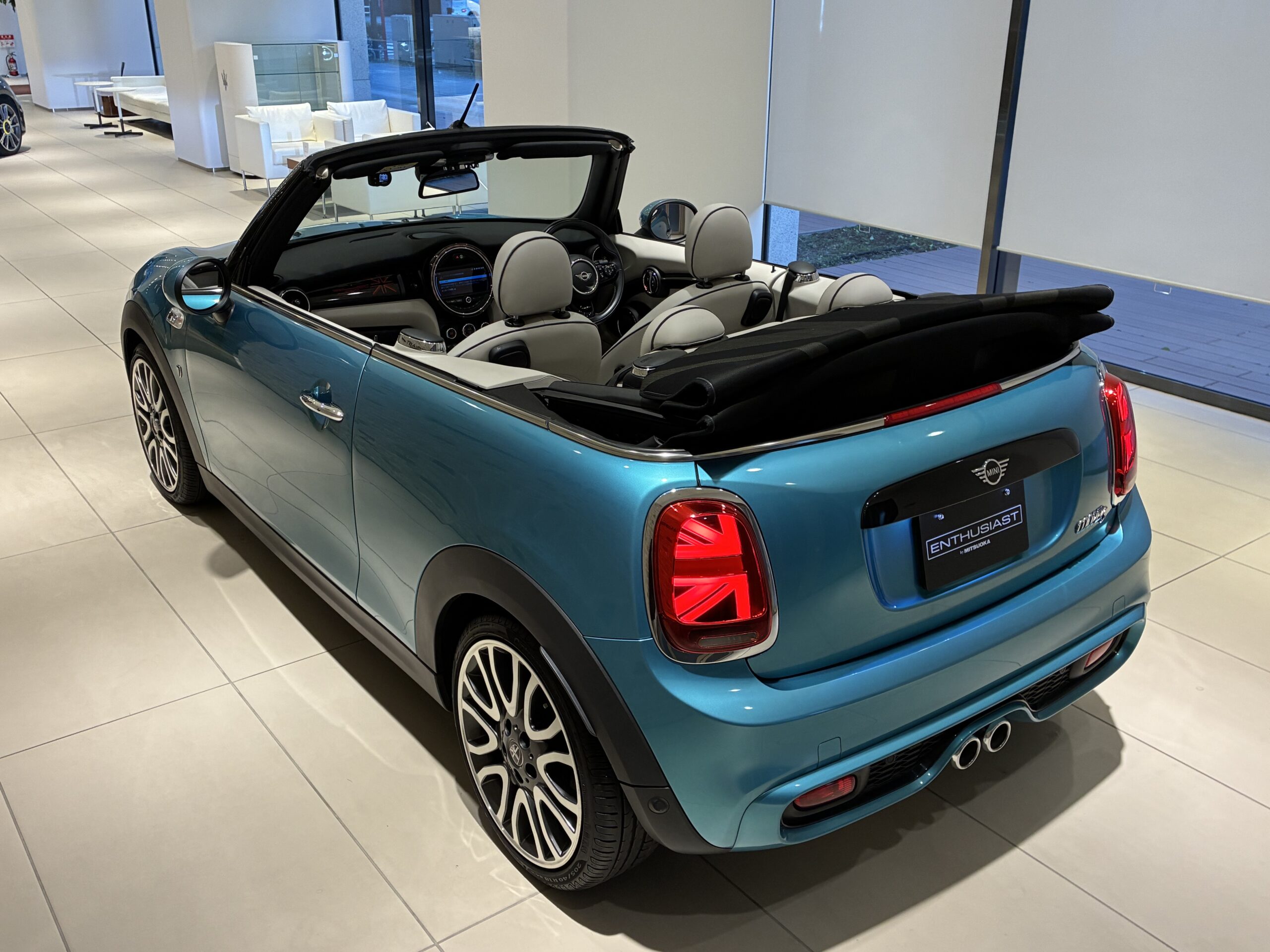 ミニ コンバーチブルクーパーS YOURS