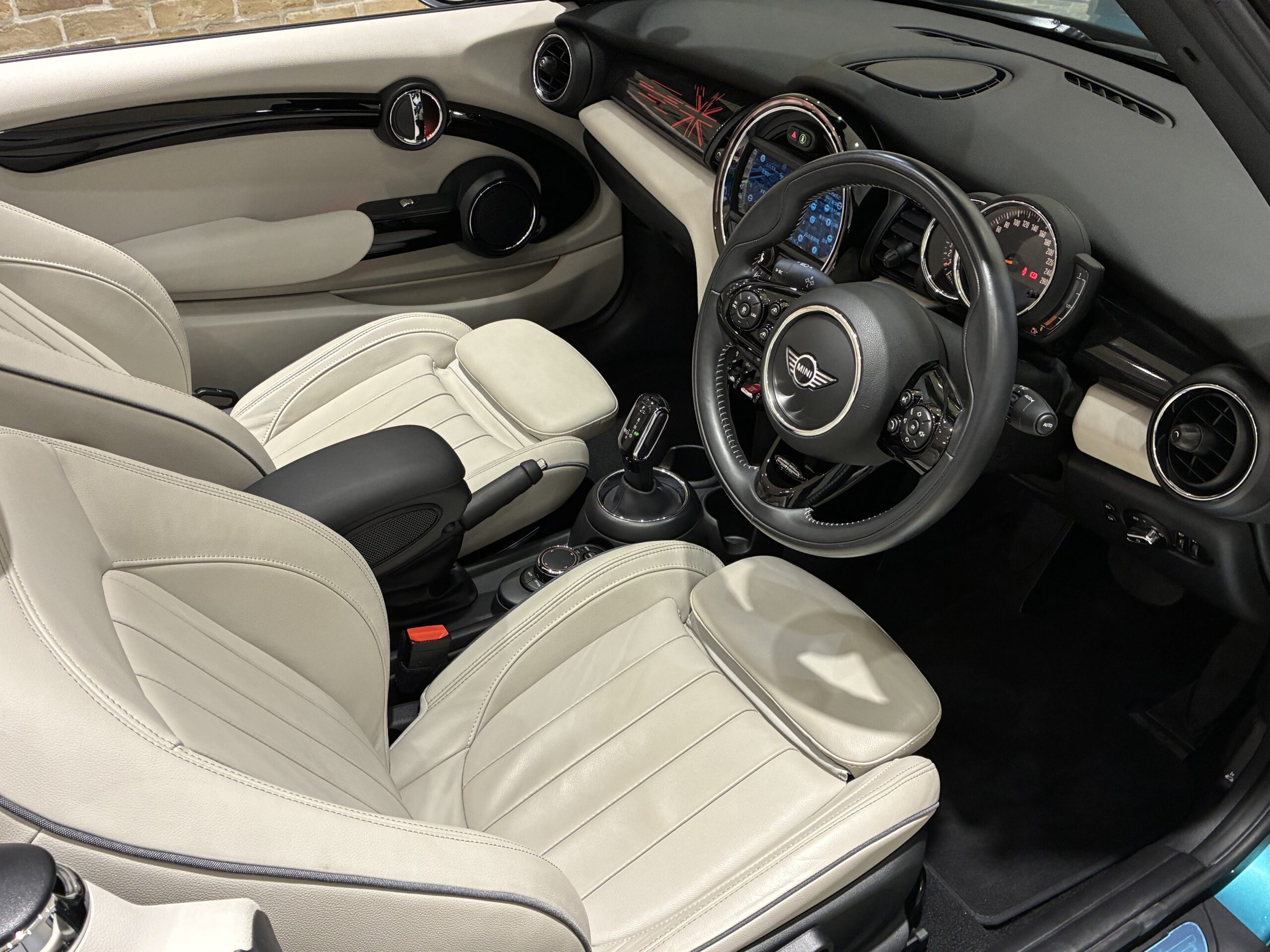 ミニ コンバーチブルクーパーS YOURS