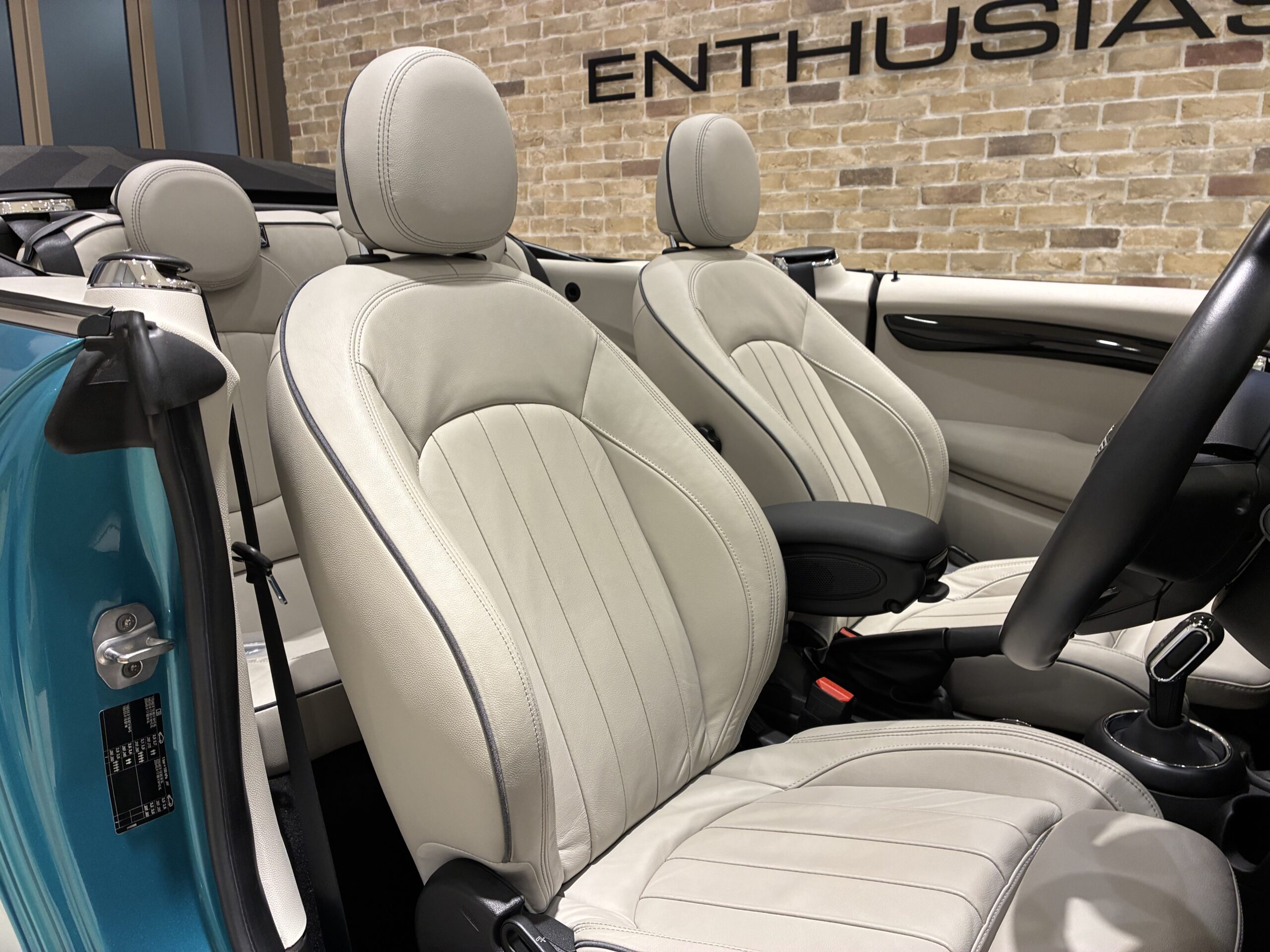 ミニ コンバーチブルクーパーS YOURS