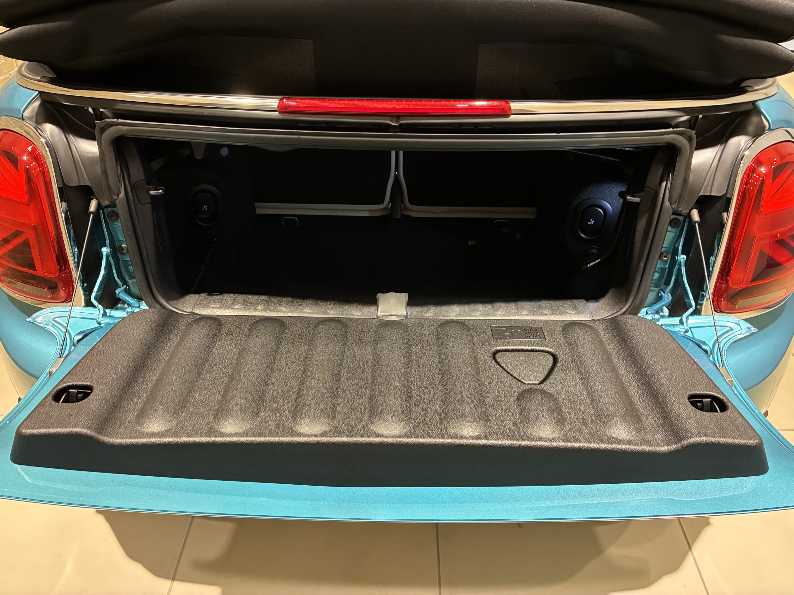 ミニ コンバーチブルクーパーS YOURS