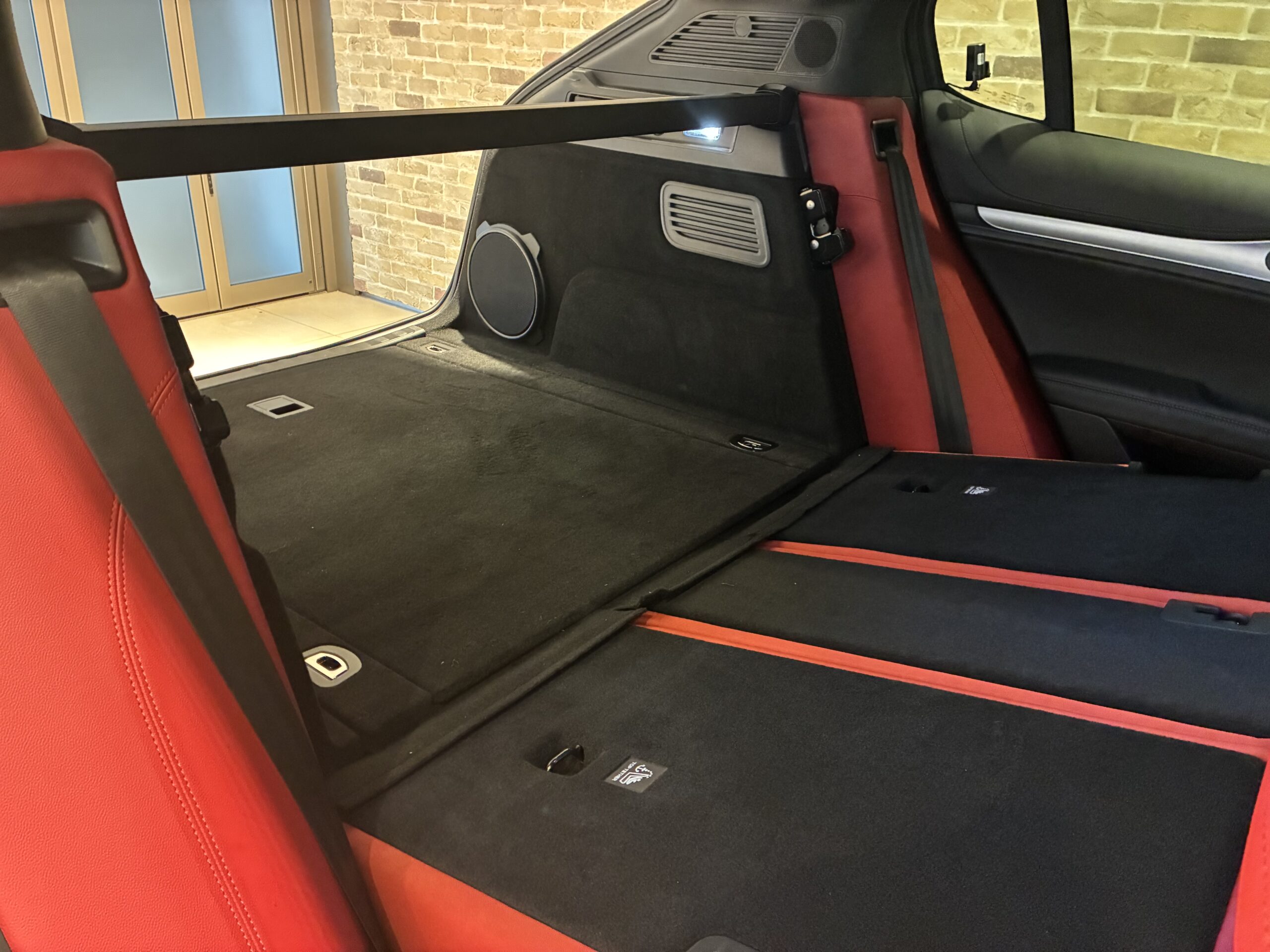 ステルヴィオ２．２ターボD Q4 ヴェローチェ 4WD