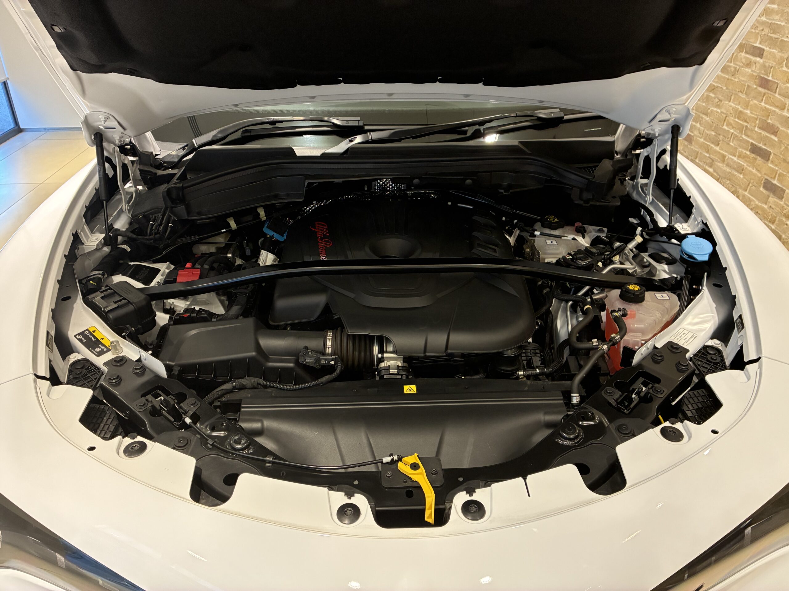 ステルヴィオ２．２ターボD Q4 ヴェローチェ 4WD