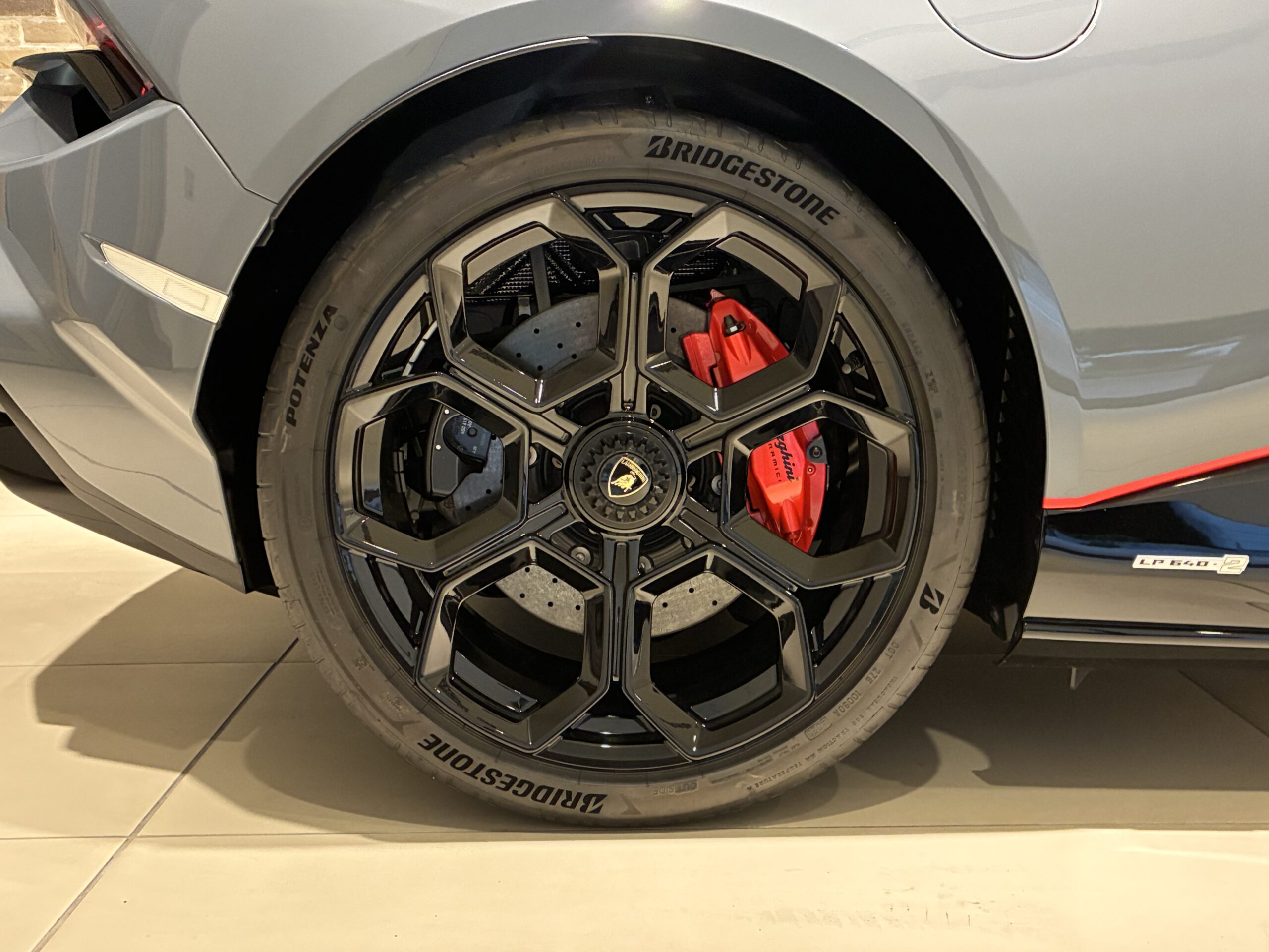 ランボルギーニ　ウラカンテクニカ　60th　限定車