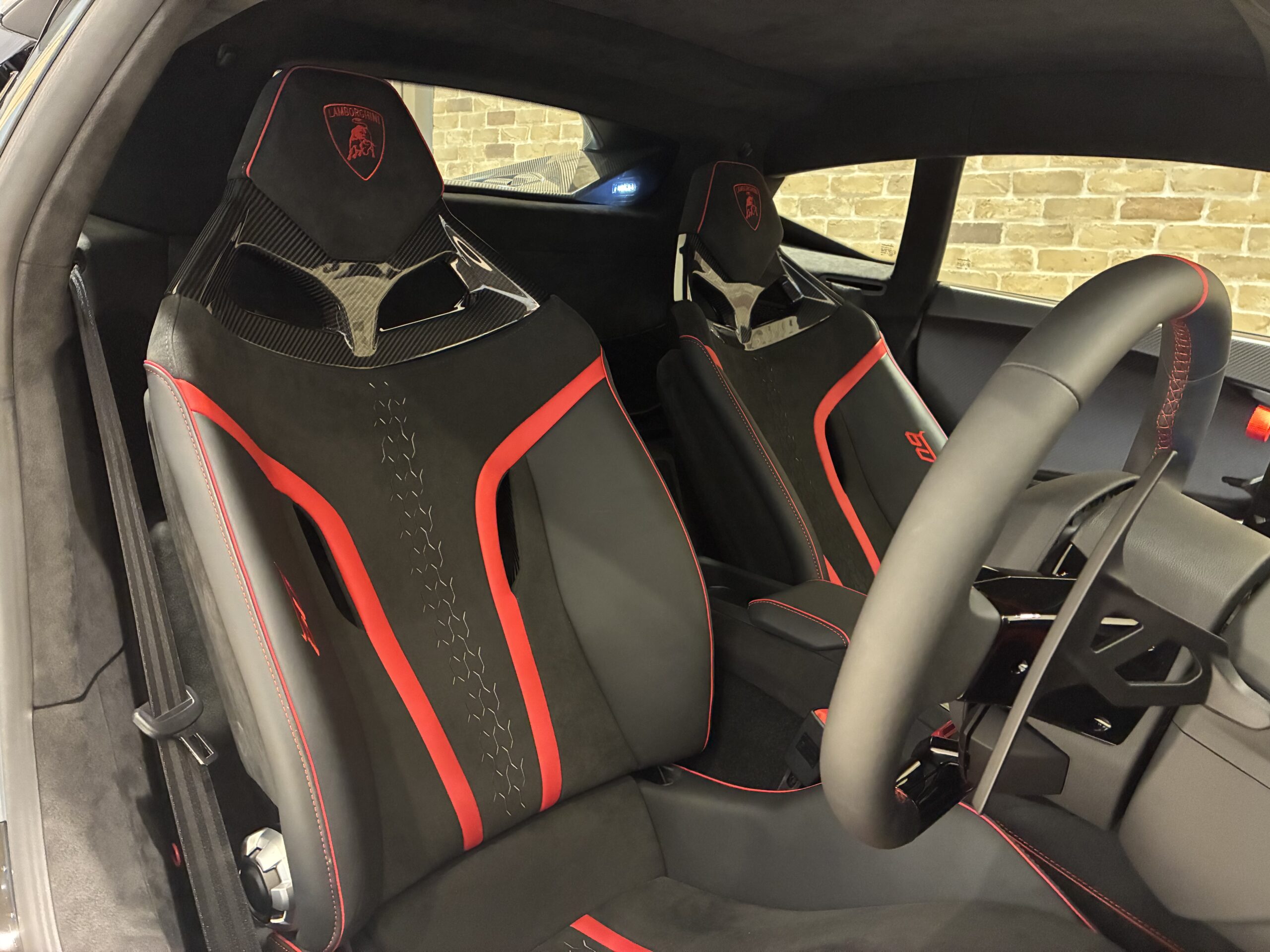 ランボルギーニ　ウラカンテクニカ　60th　限定車