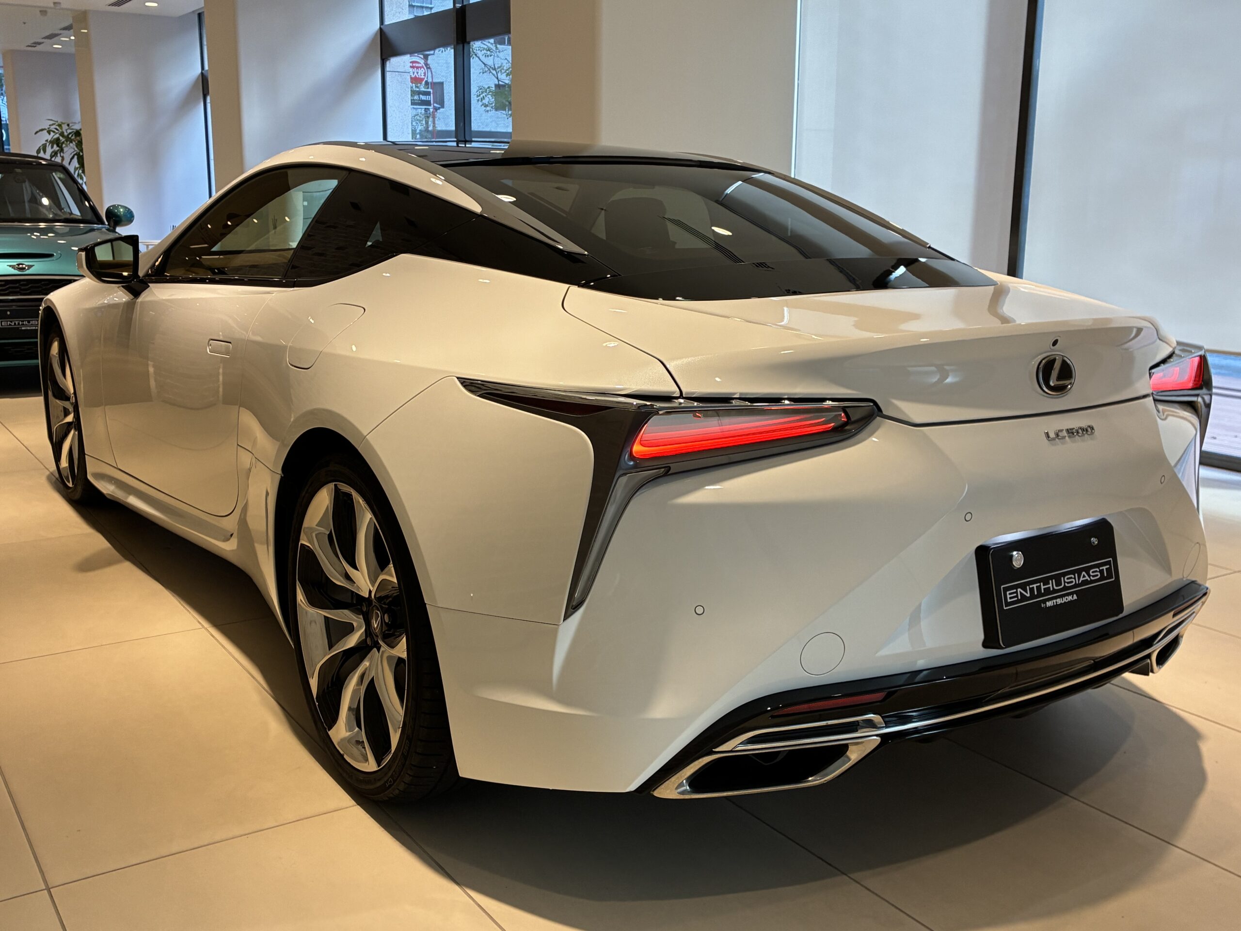 レクサスLC500 Lパッケージ