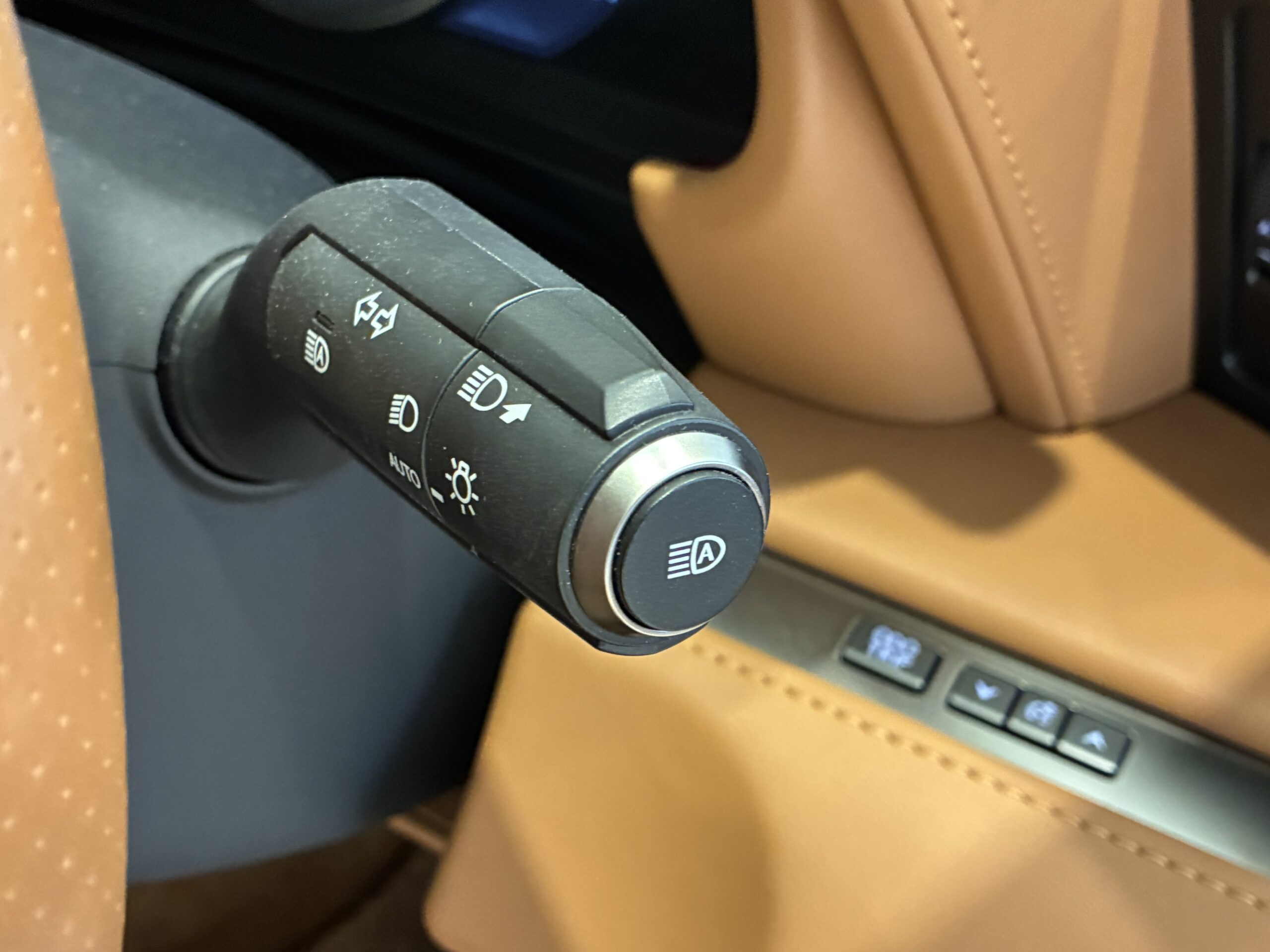 レクサスLC500 Lパッケージ