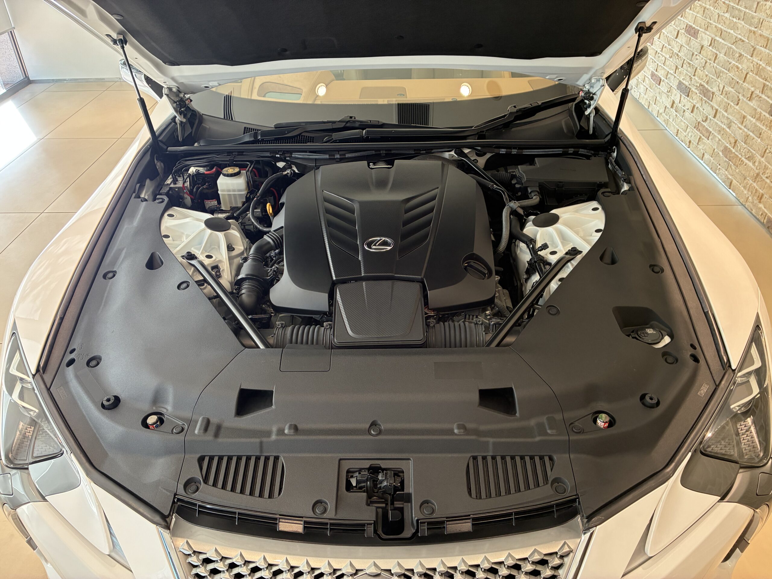 レクサスLC500 Lパッケージ