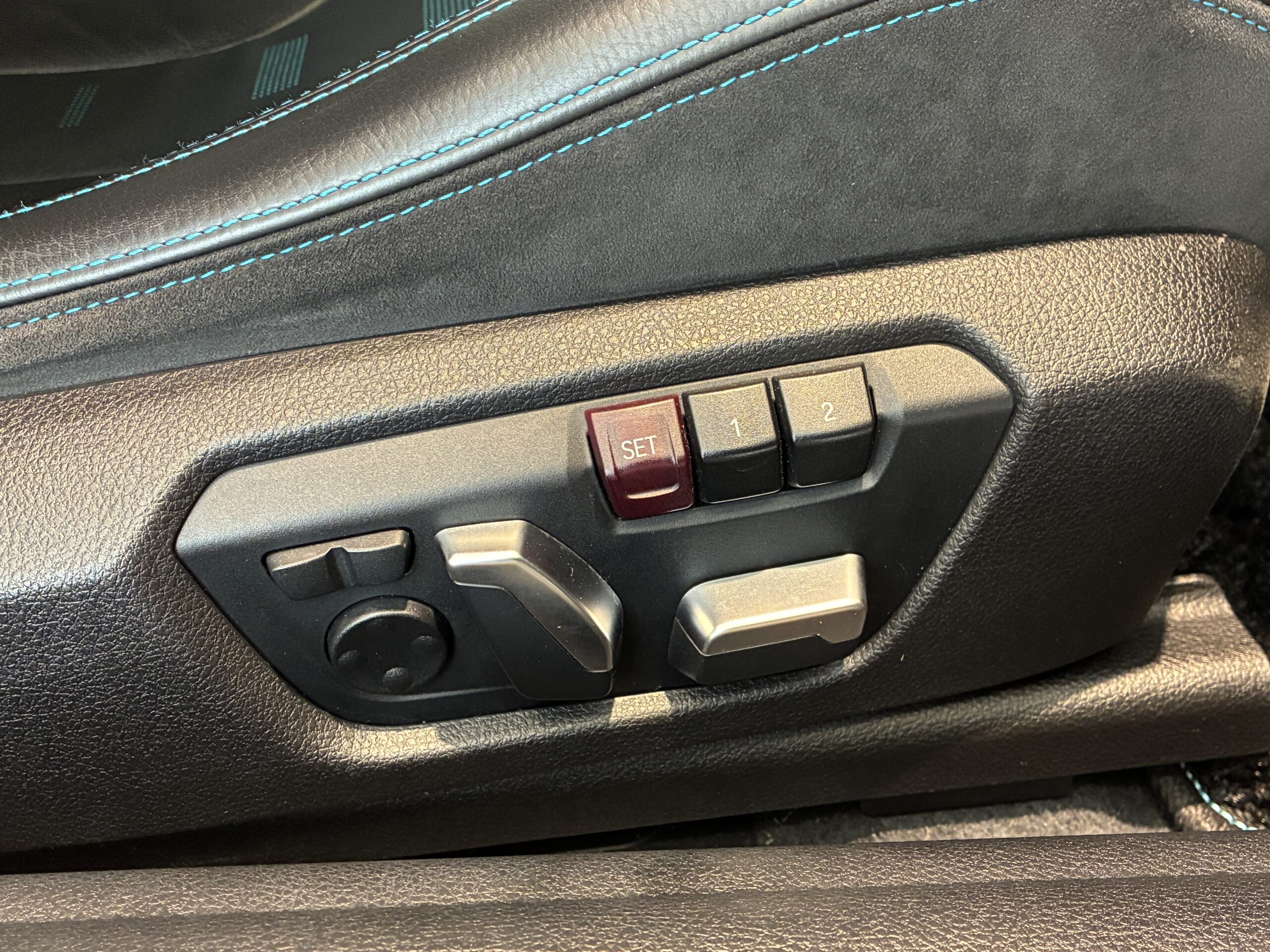 BMW M2 コンペティション