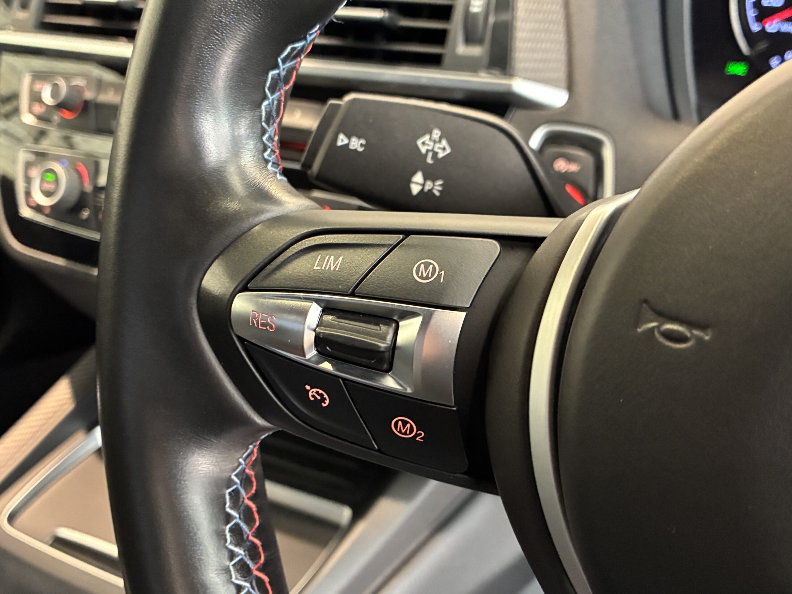 BMW M2 コンペティション