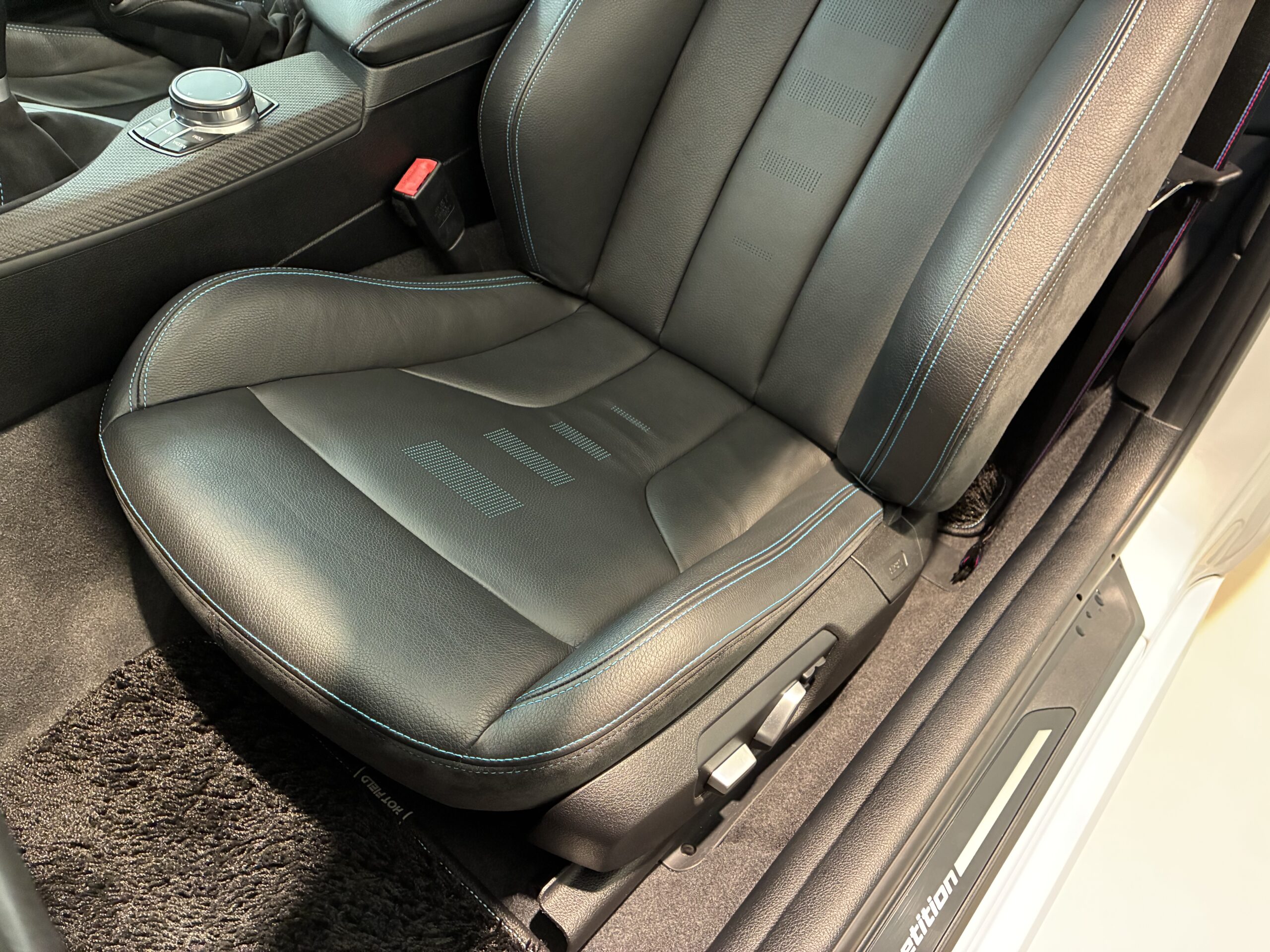 BMW M2 コンペティション