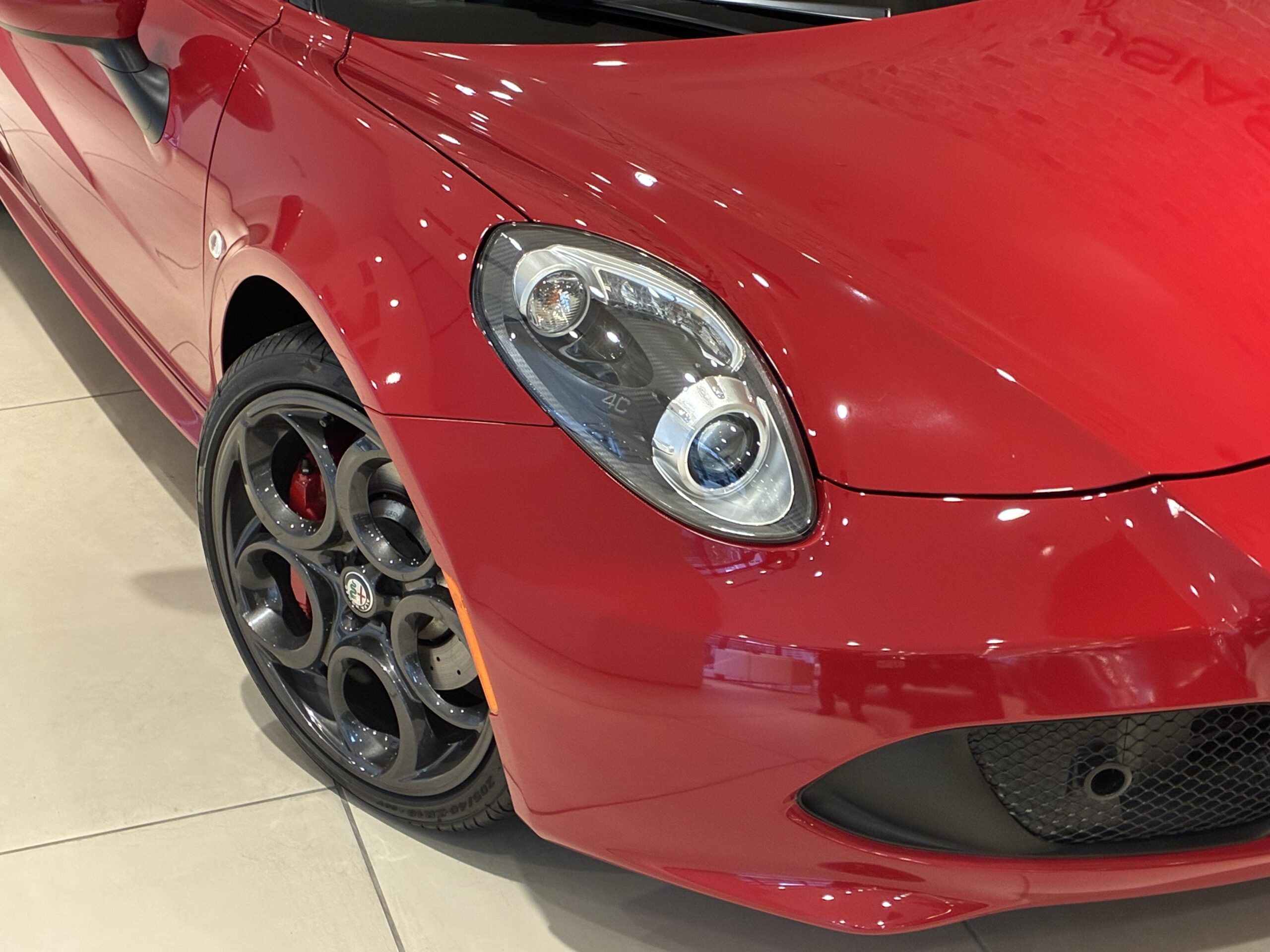 アルファロメオ４C