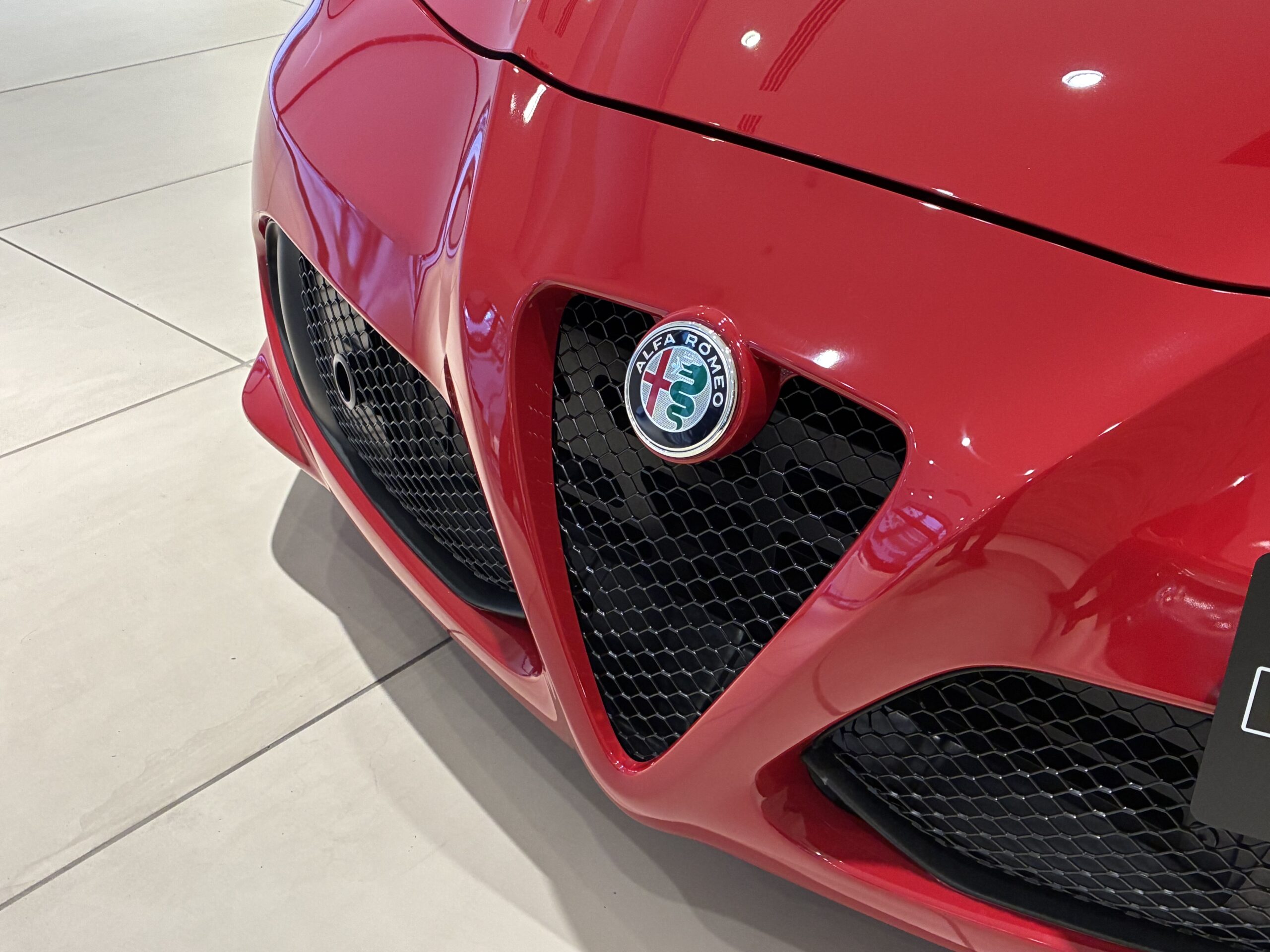 アルファロメオ４C