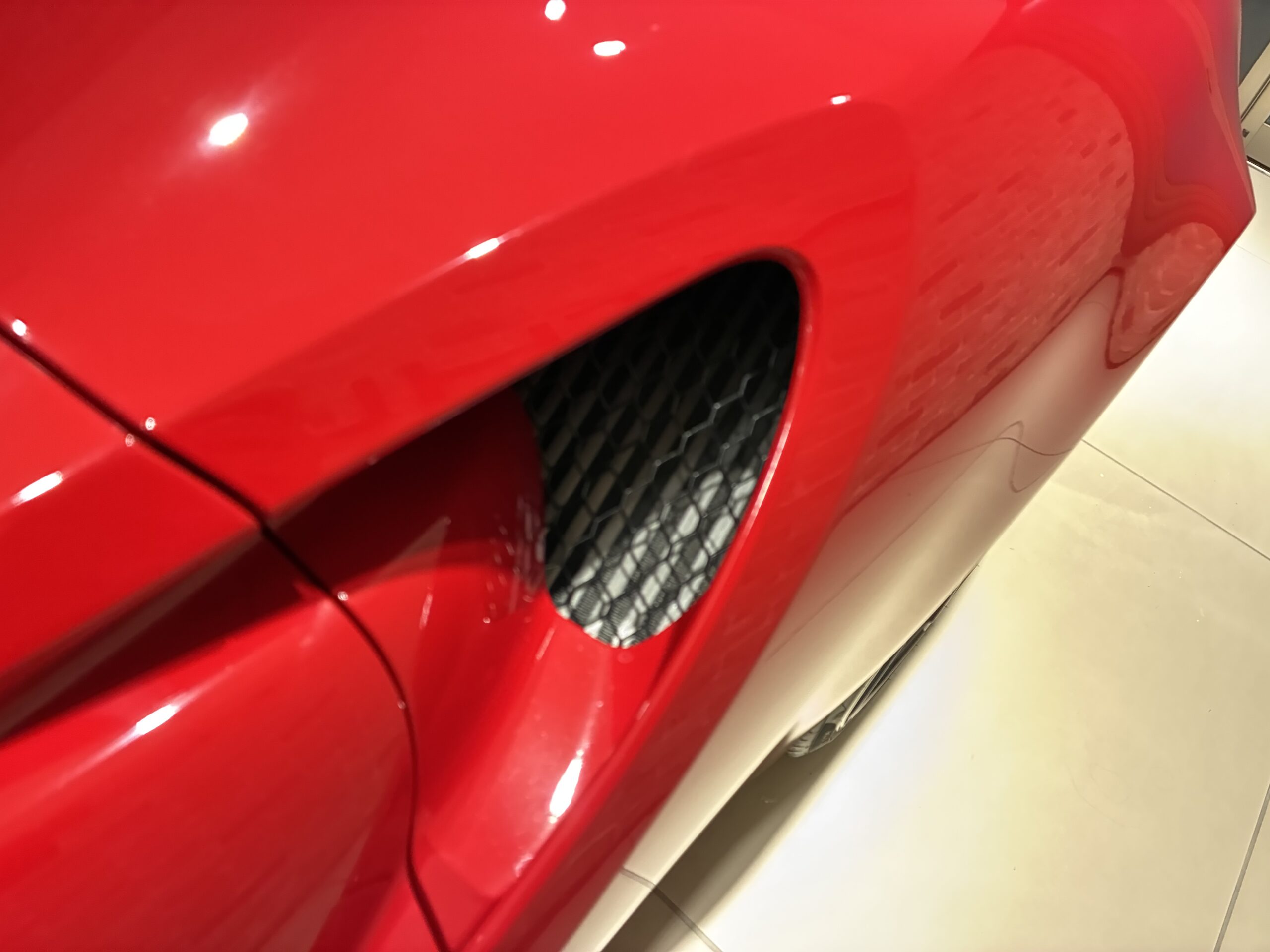 アルファロメオ４C