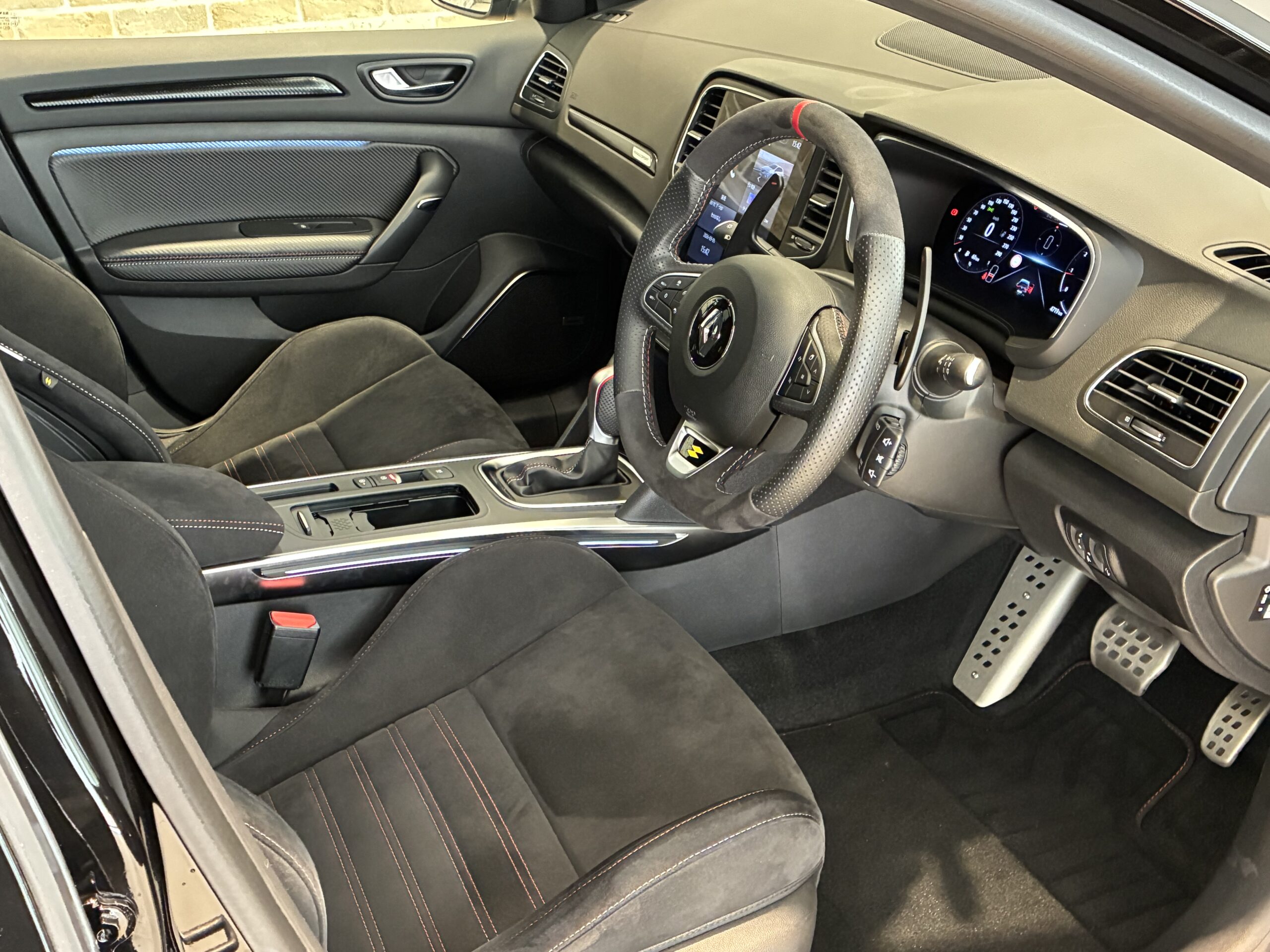 ルノー メガーヌ スポール ウルティム EDC