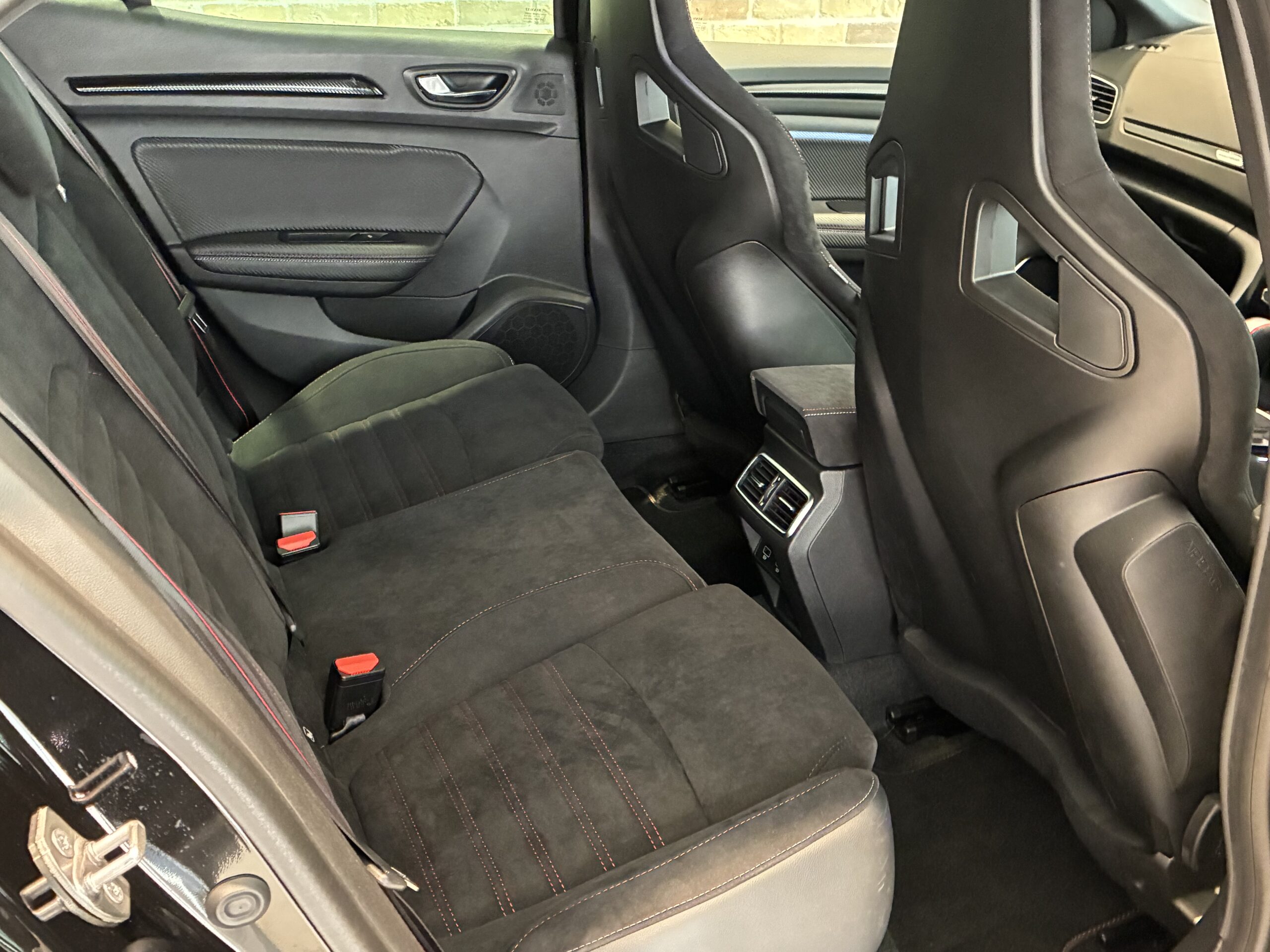 ルノー メガーヌ スポール ウルティム EDC