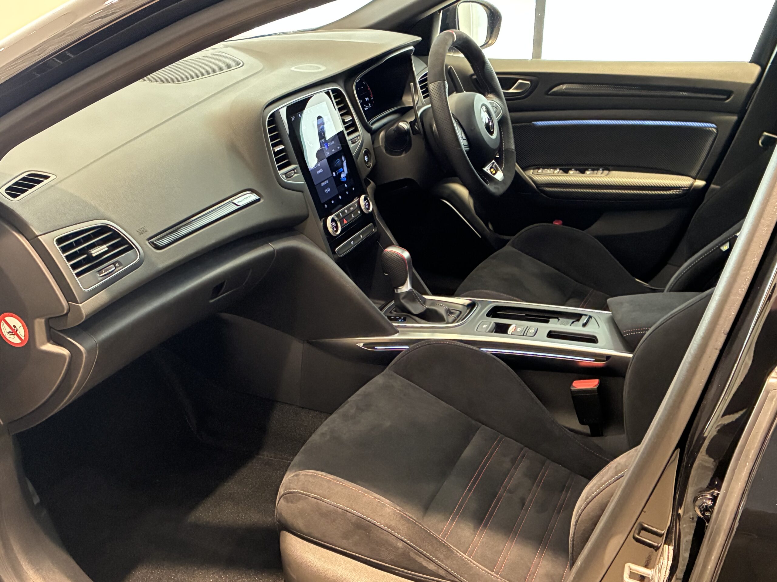 ルノー メガーヌ スポール ウルティム EDC