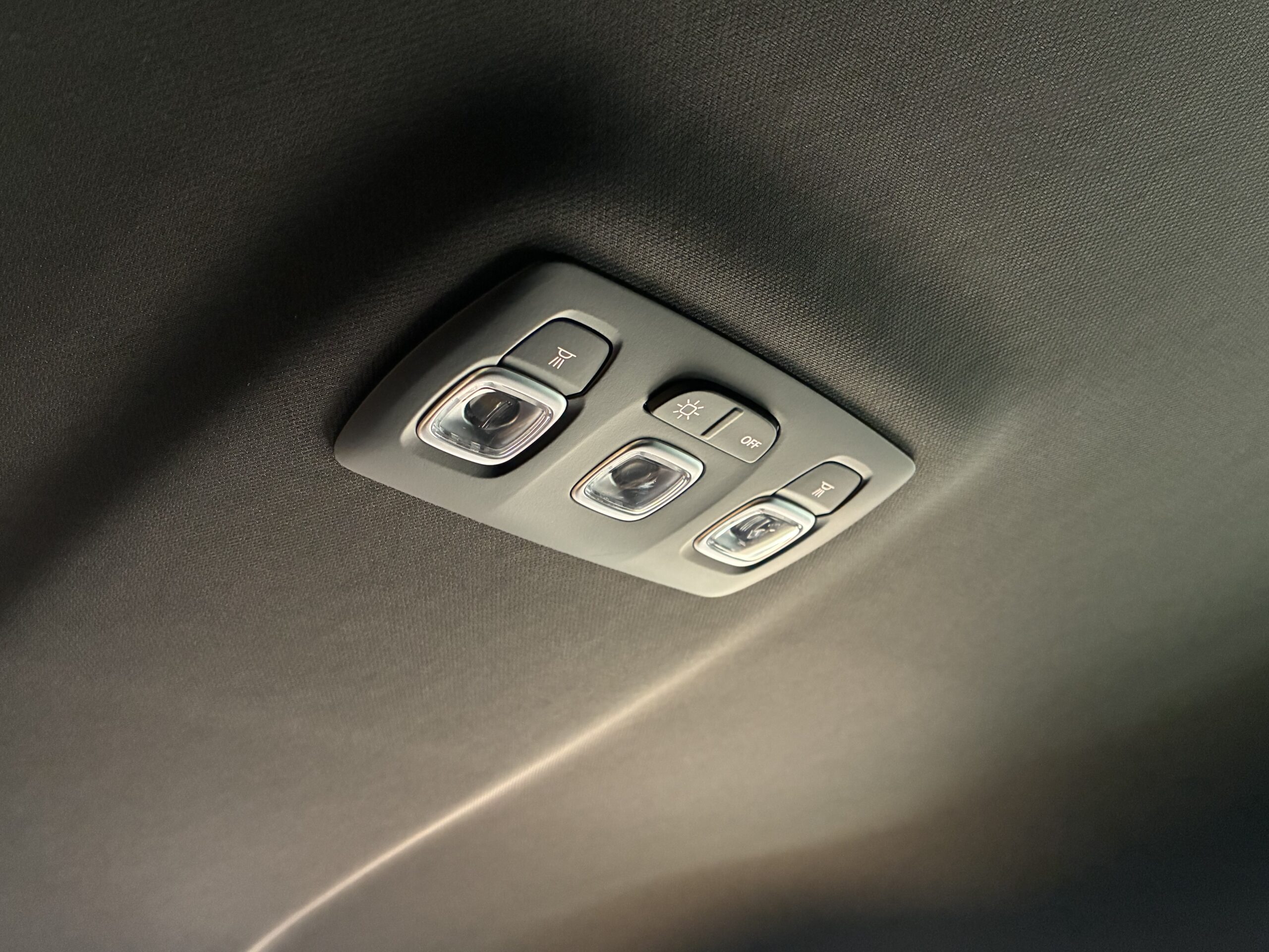 ルノー メガーヌ スポール ウルティム EDC