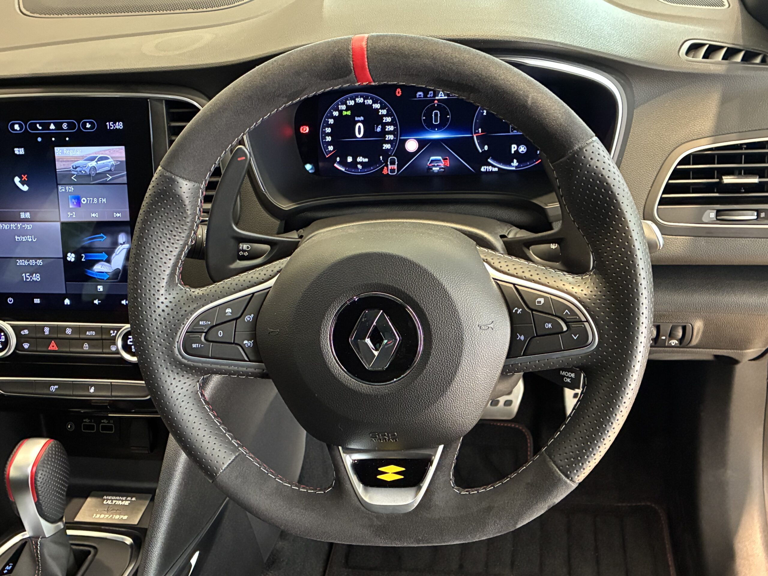 ルノー メガーヌ スポール ウルティム EDC