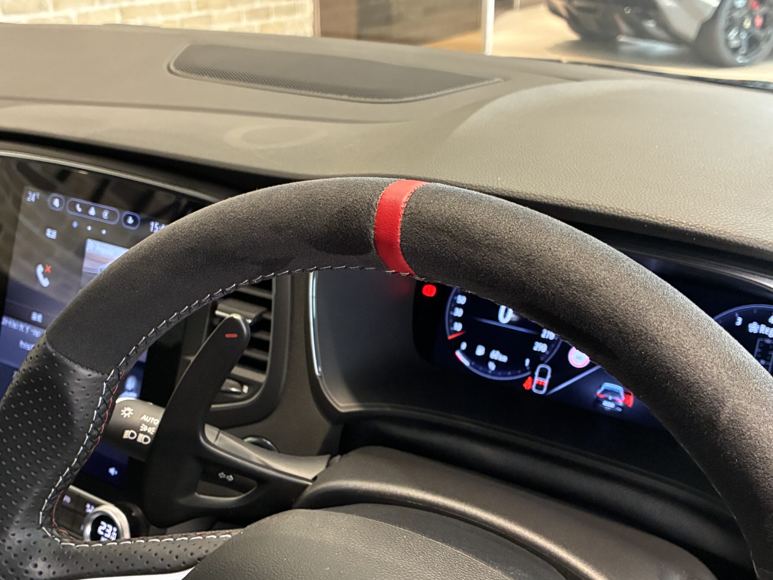 ルノー メガーヌ スポール ウルティム EDC