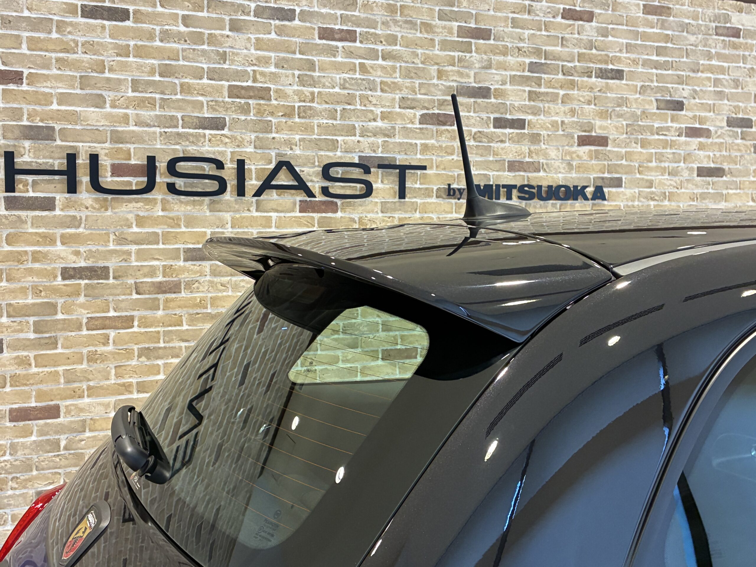 アバルト595モンスターエナジー ヤマハ