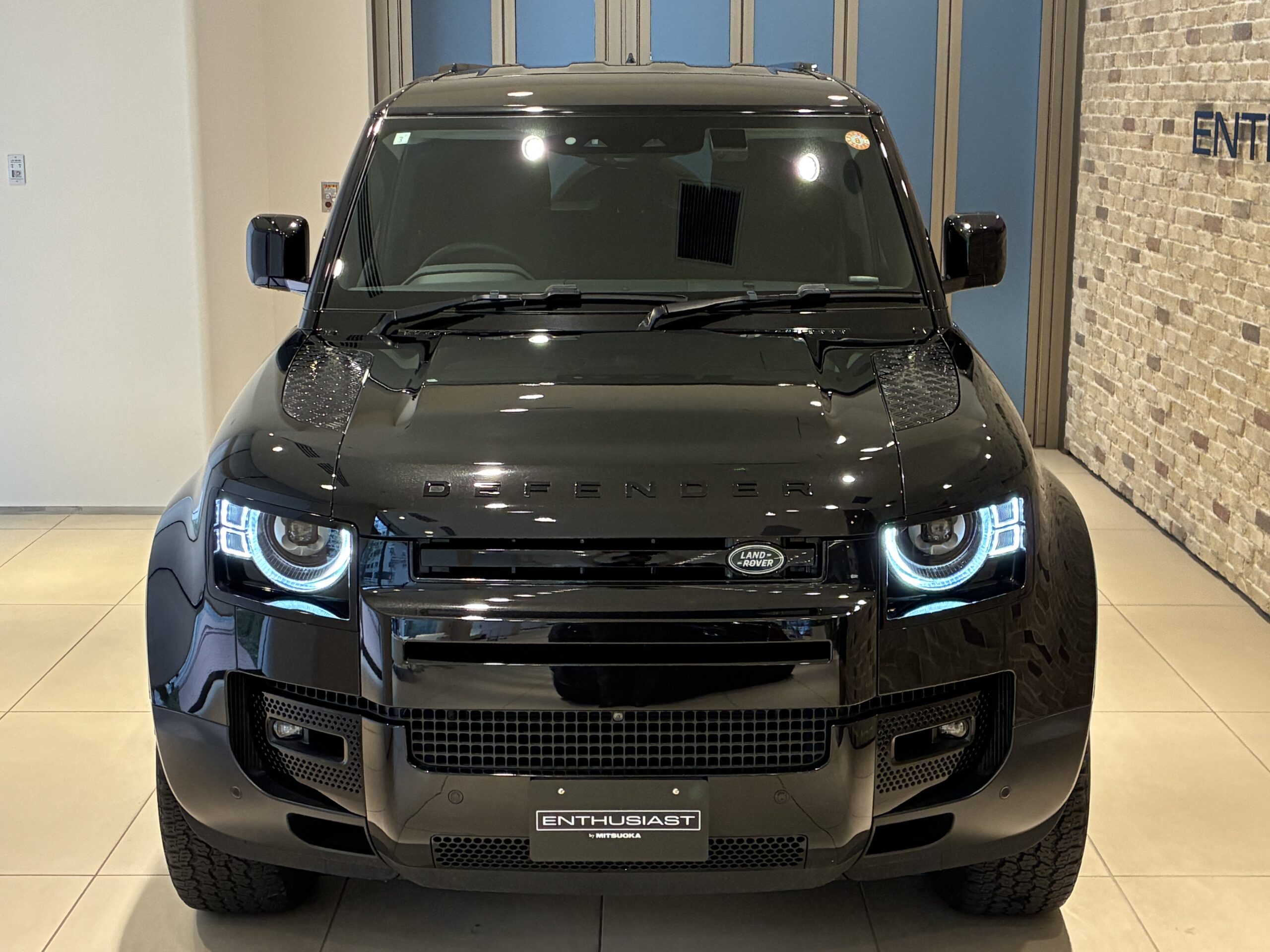 ランドローバーディフェンダー 110 S 3.0L D300 4WD