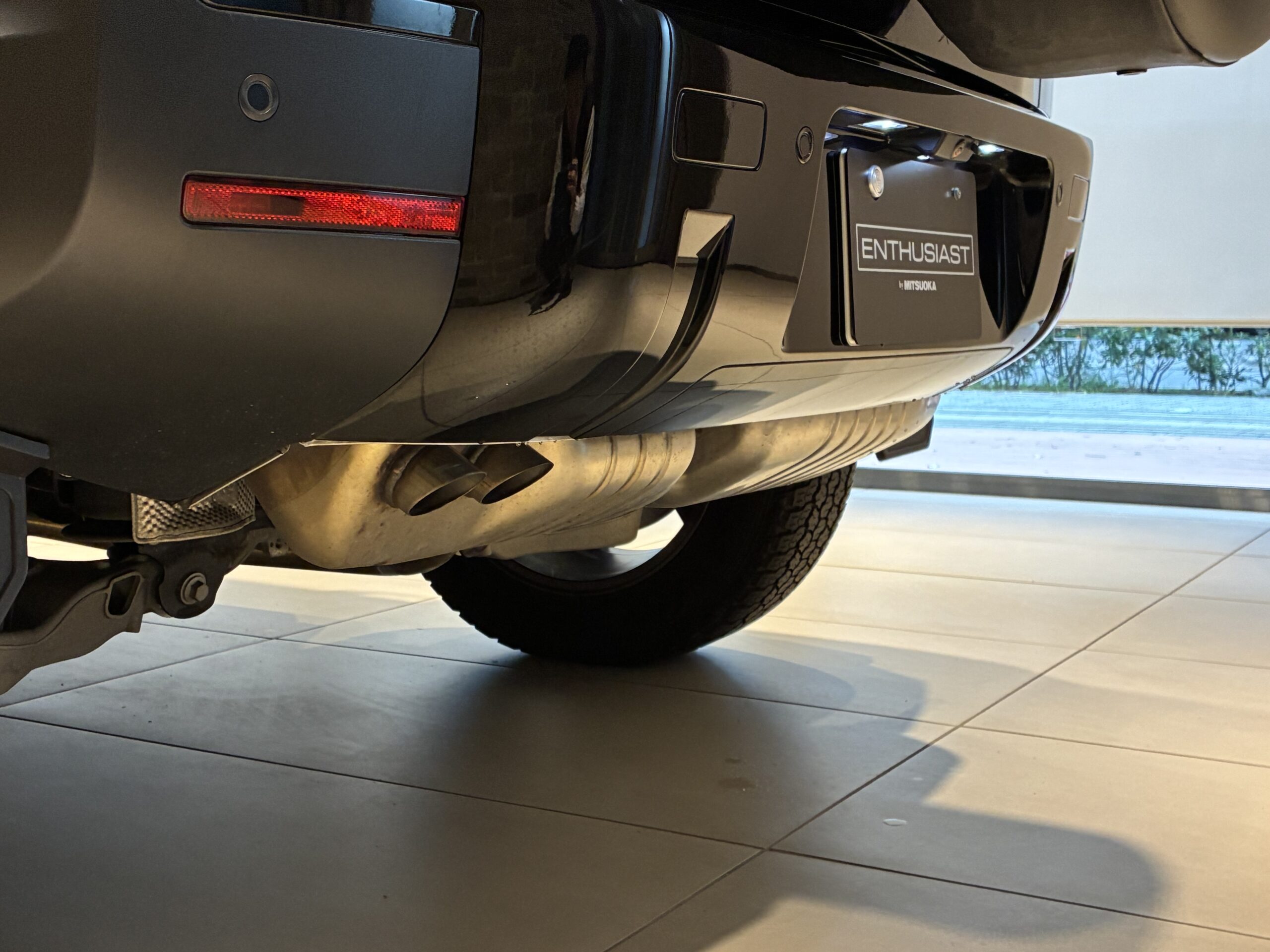 ランドローバーディフェンダー 110 S 3.0L D300 4WD