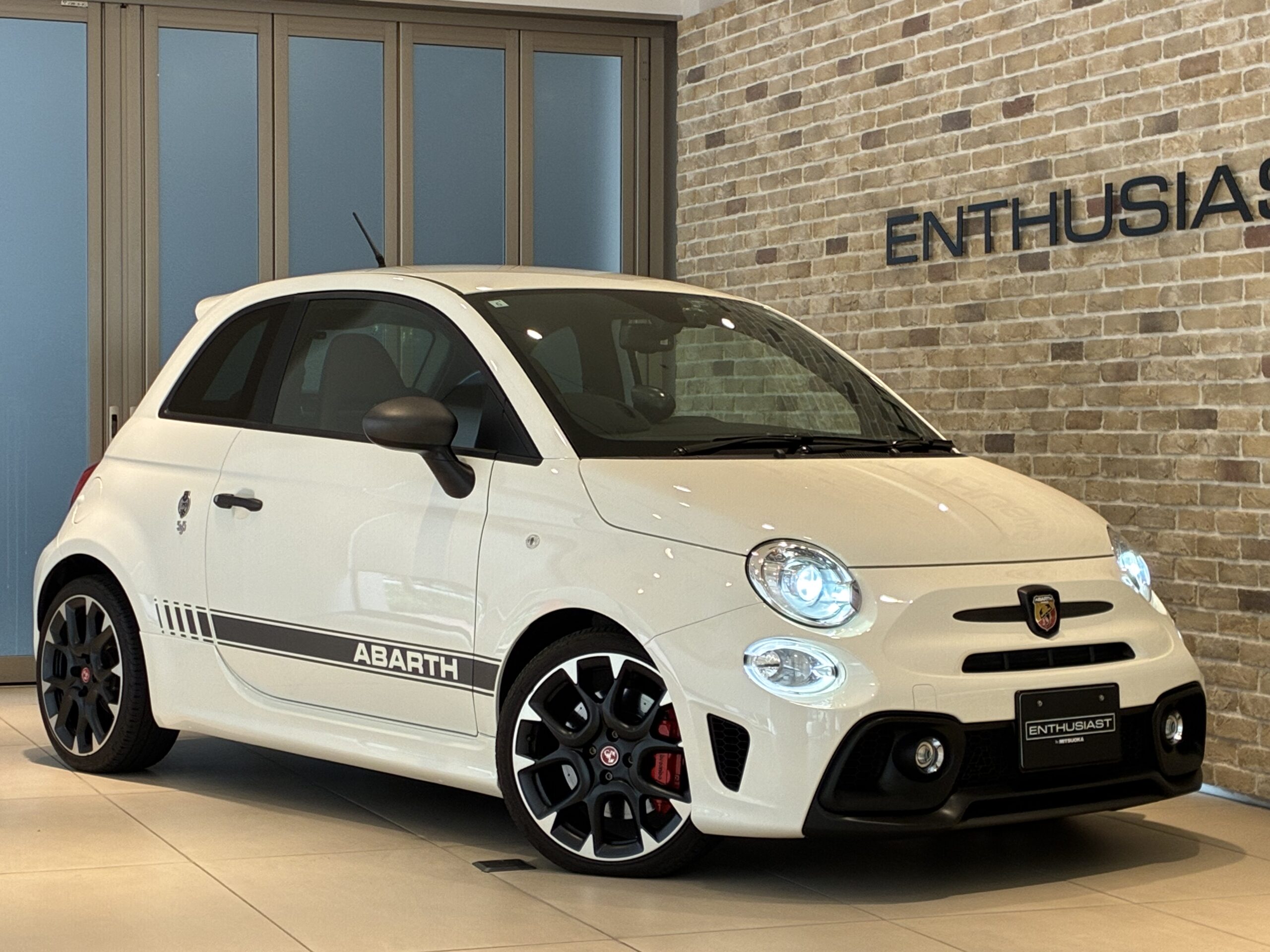 アバルト595　コンペティツィオーネ