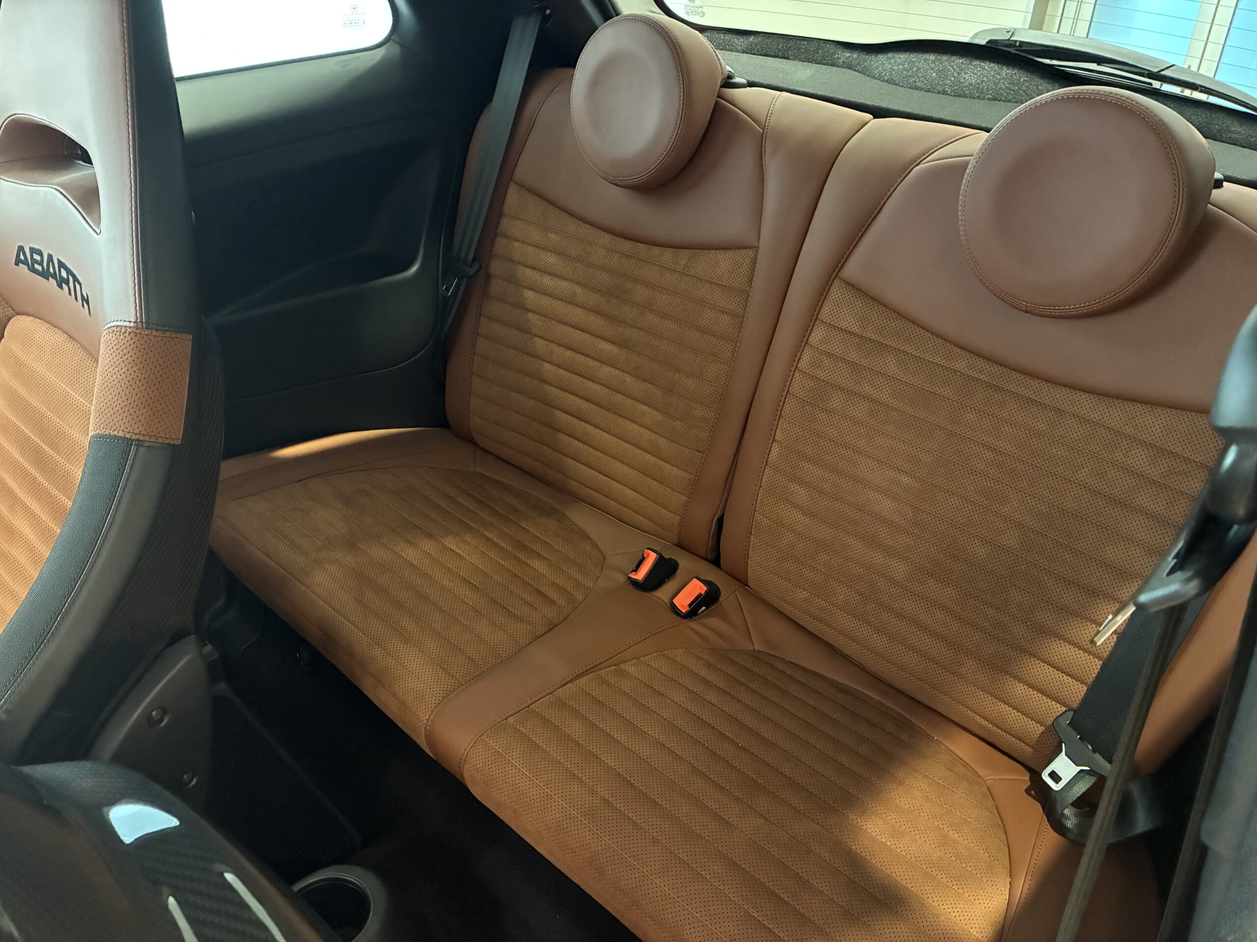 アバルト595　コンペティツィオーネ