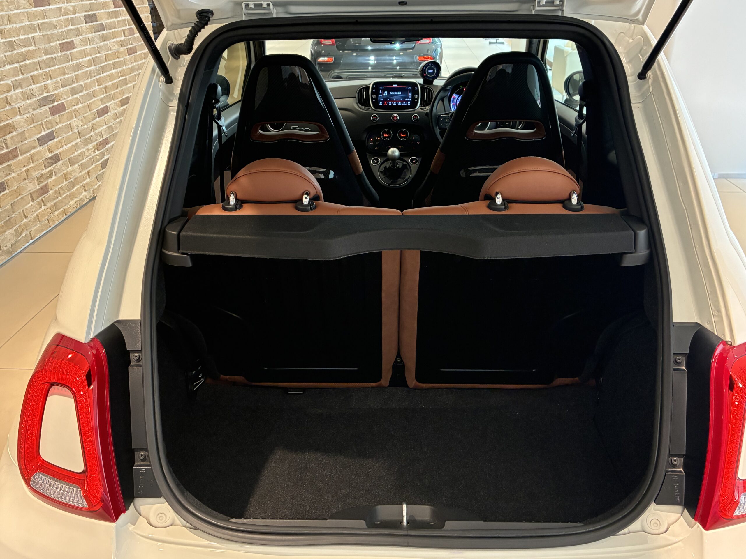 アバルト595　コンペティツィオーネ